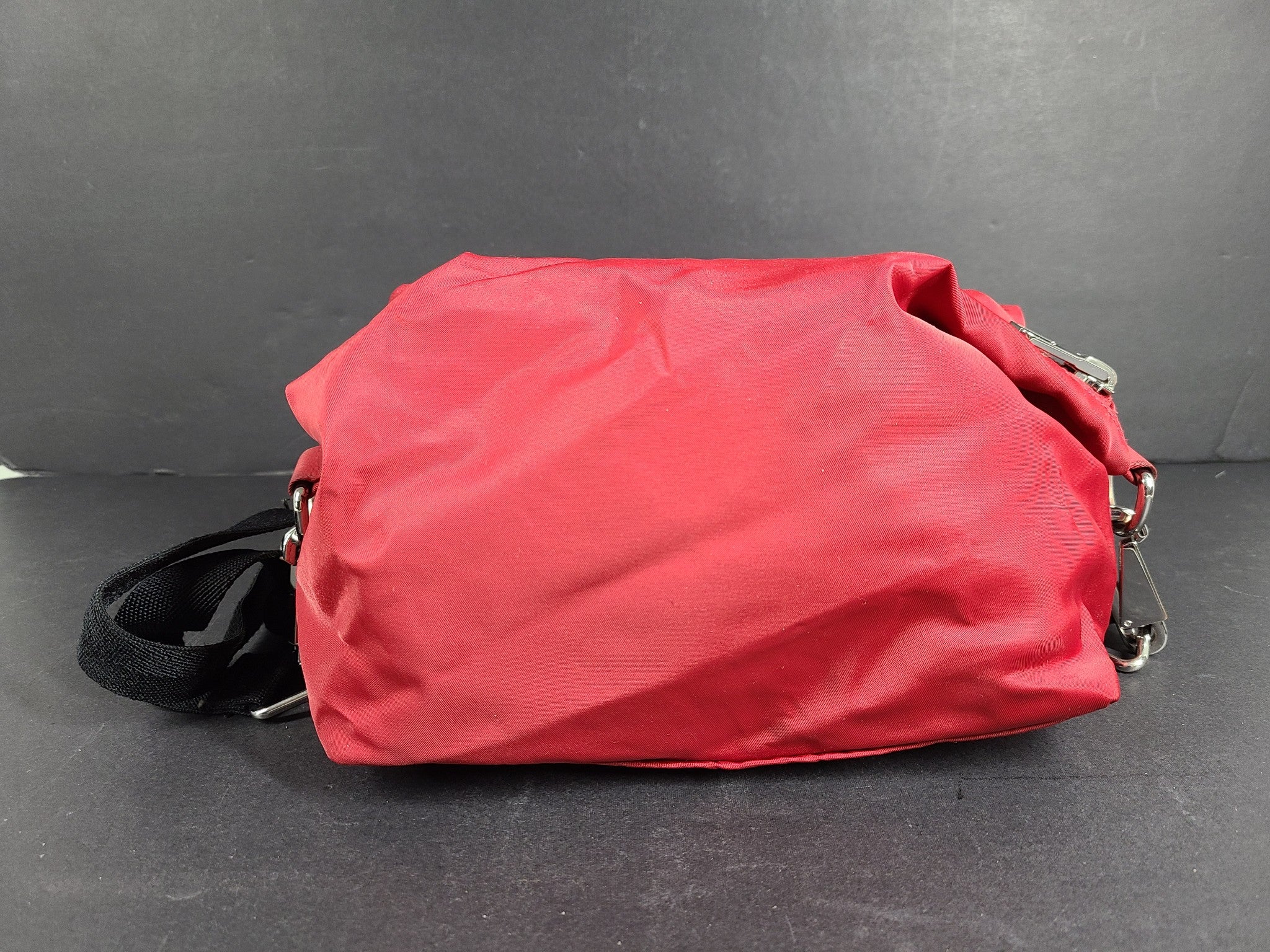 Bimba Y Lola Medium Banana Crossbody Bag Zip Closure Red