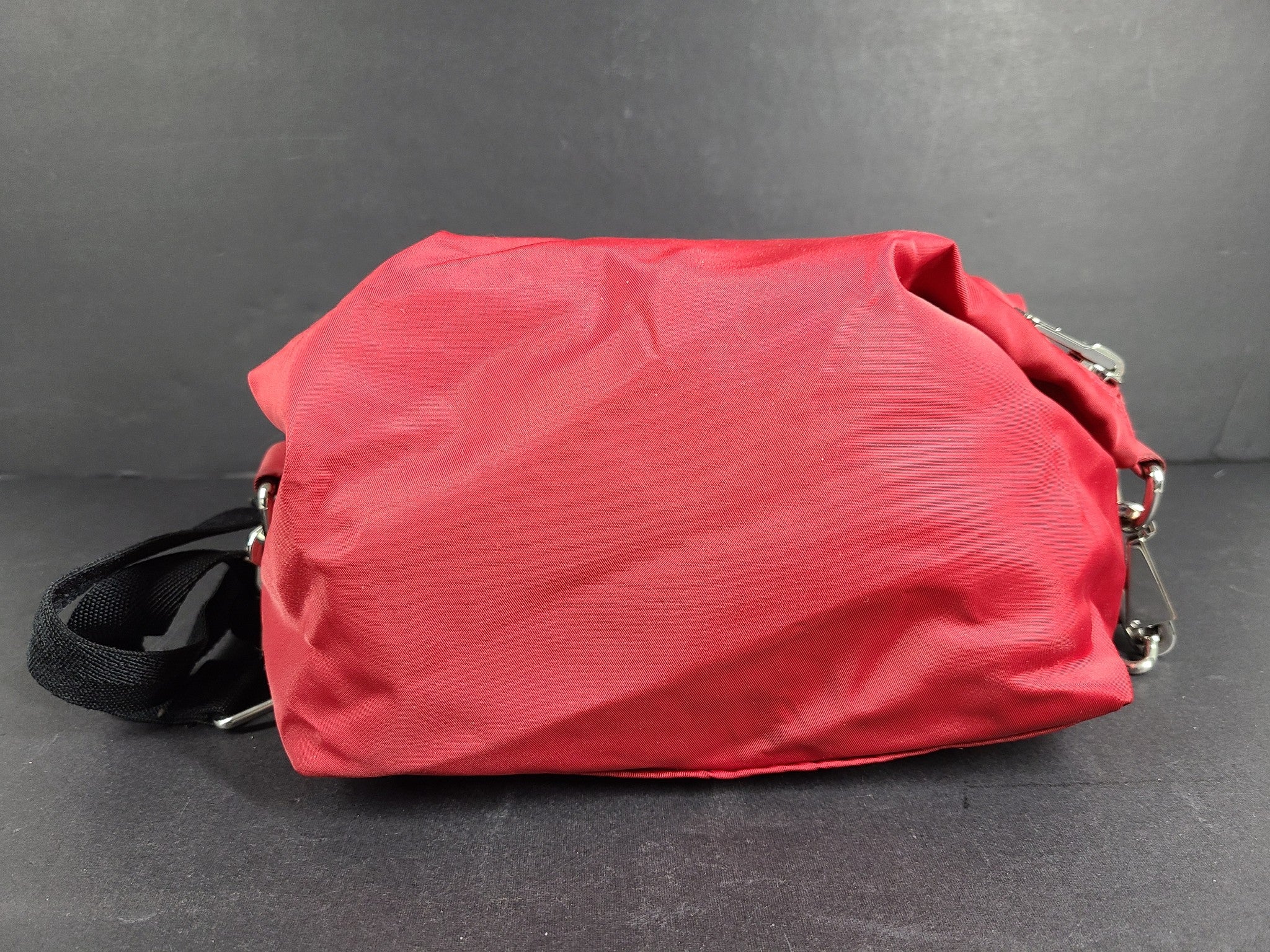 Bimba Y Lola Medium Banana Crossbody Bag Zip Closure Red