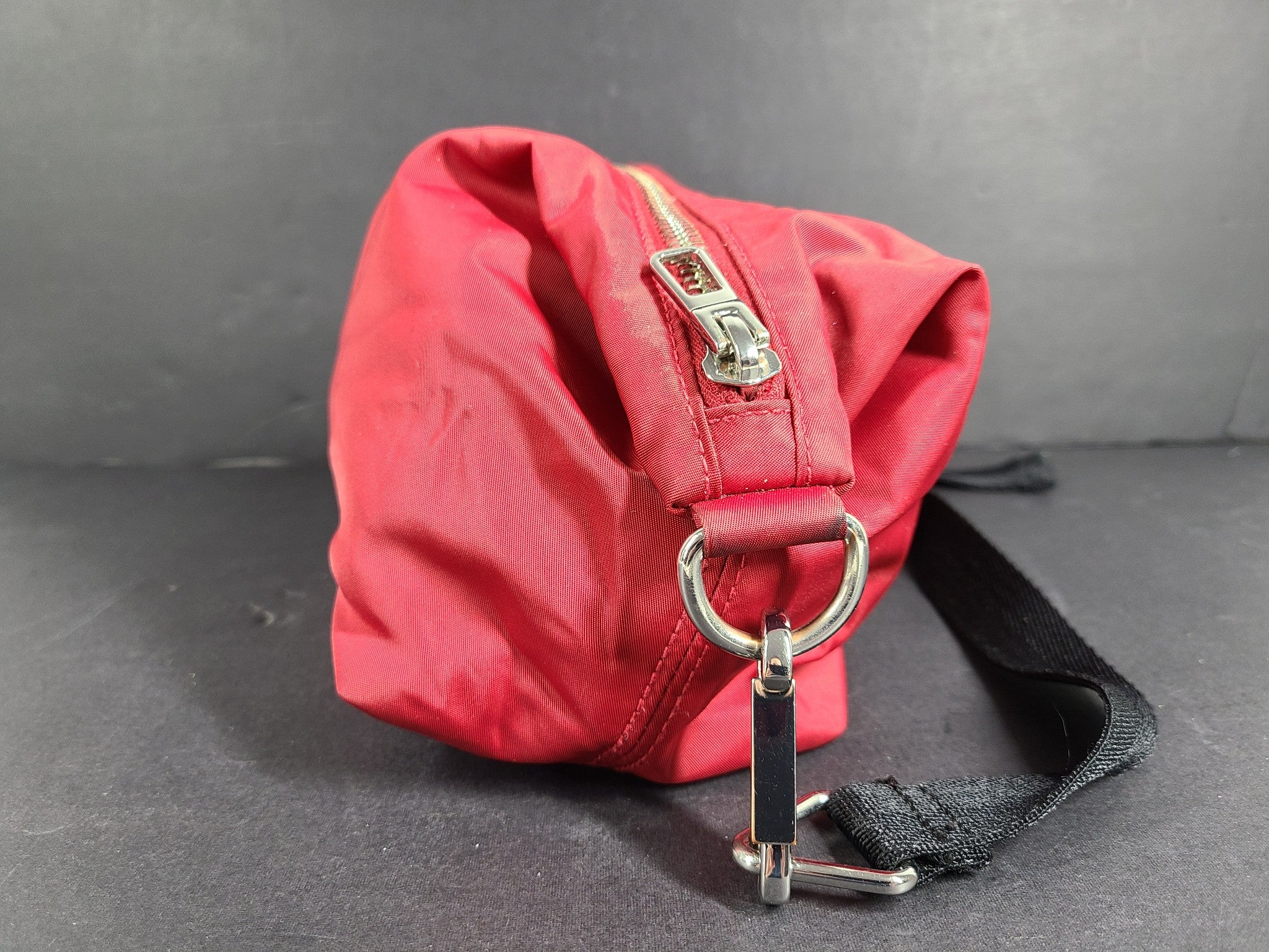 Bimba Y Lola Medium Banana Crossbody Bag Zip Closure Red