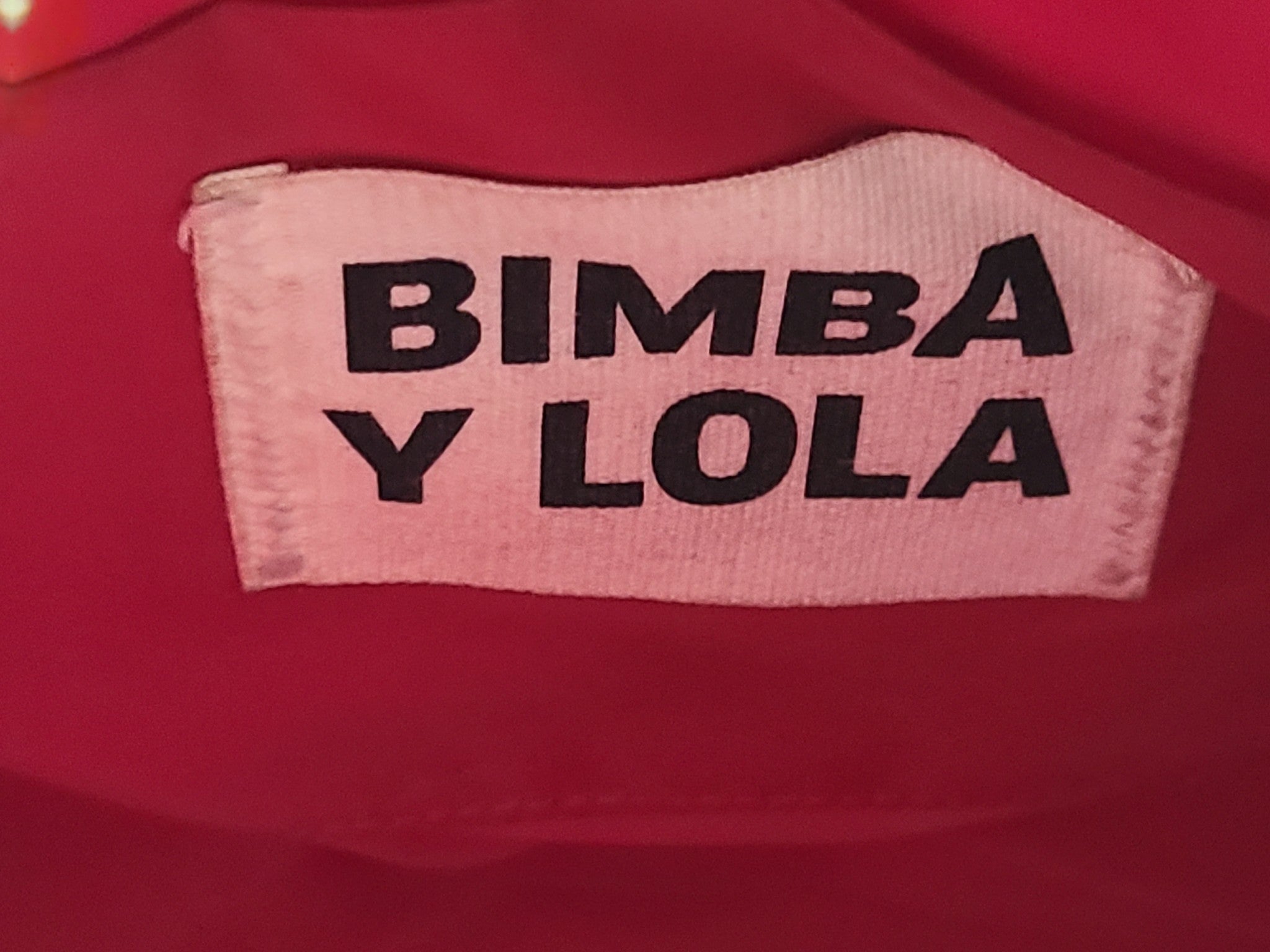 Bimba Y Lola Medium Banana Crossbody Bag Zip Closure Red