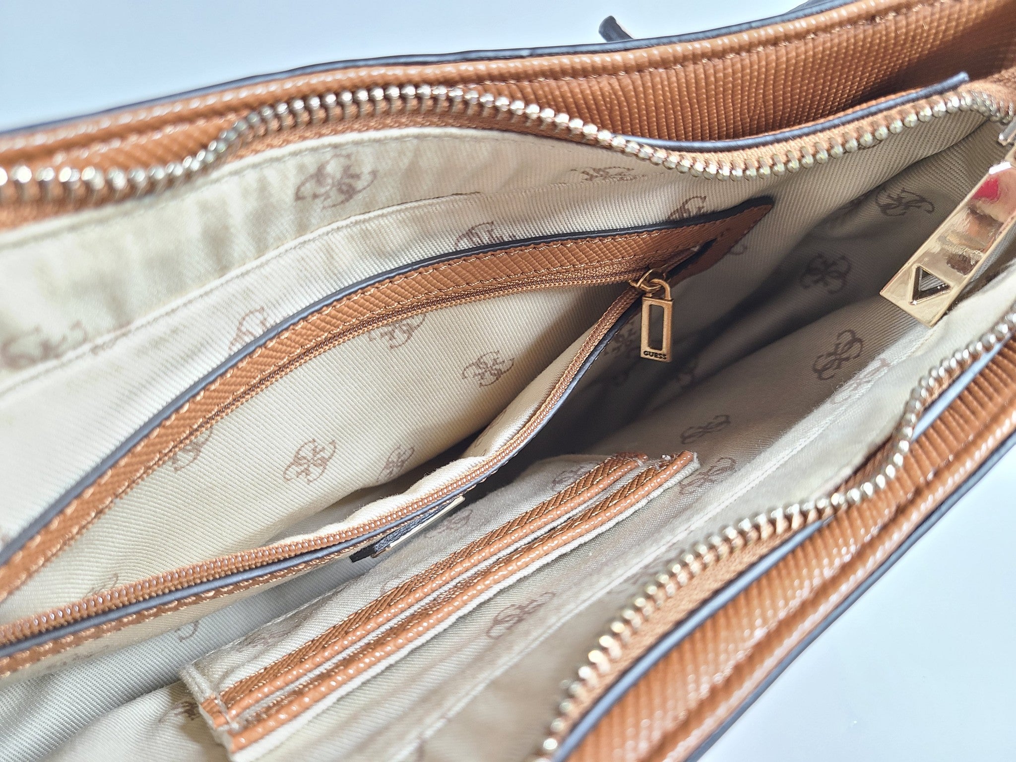 Guess Alexie Top Zip Shoulder Bag Purse Faux Leather w/ Coin Pouch Cognac Brown