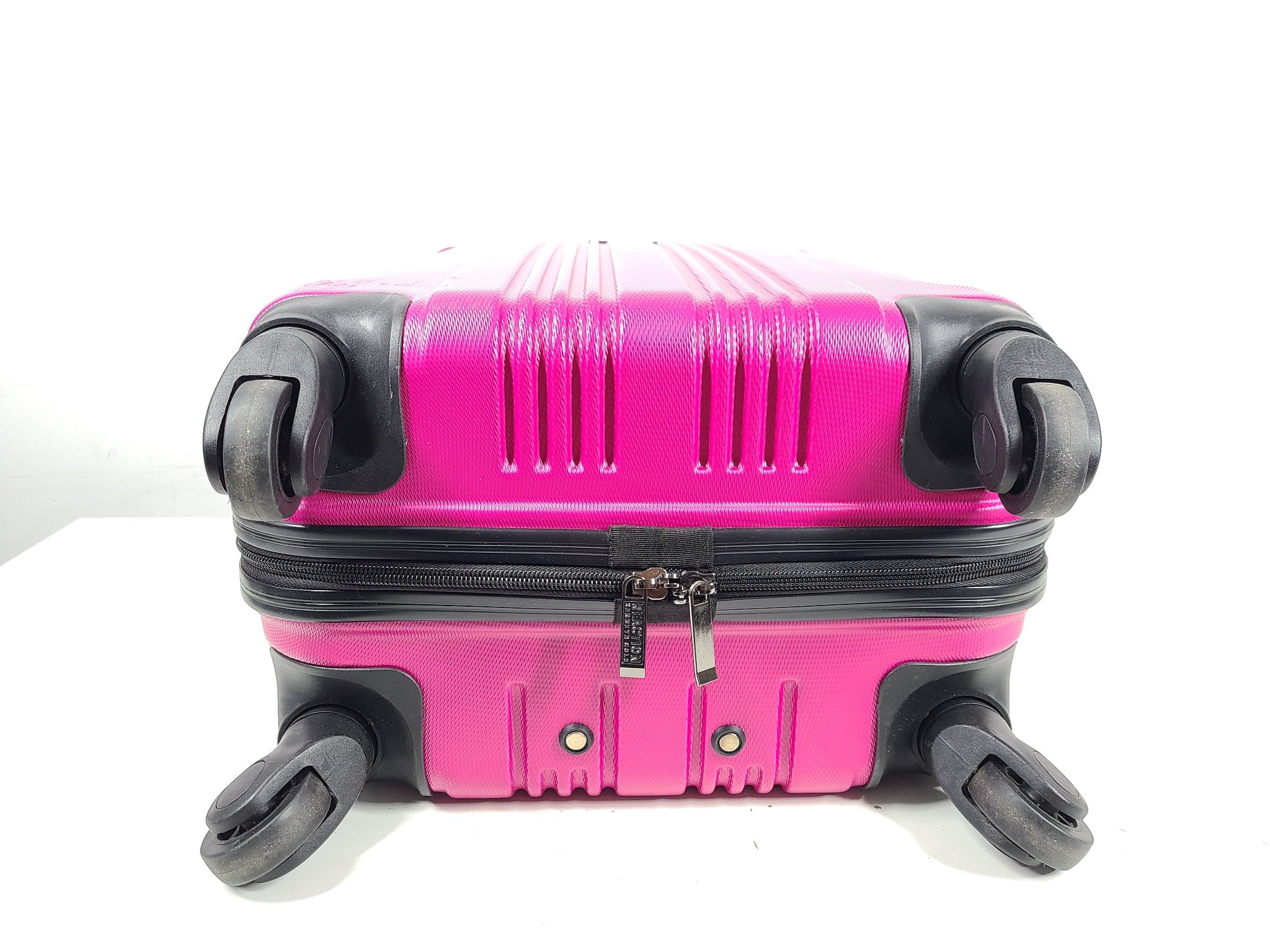 Kenneth Cole REACTION 21" Out Of Bounds Spinner Carry On Luggage Hardshell Pink