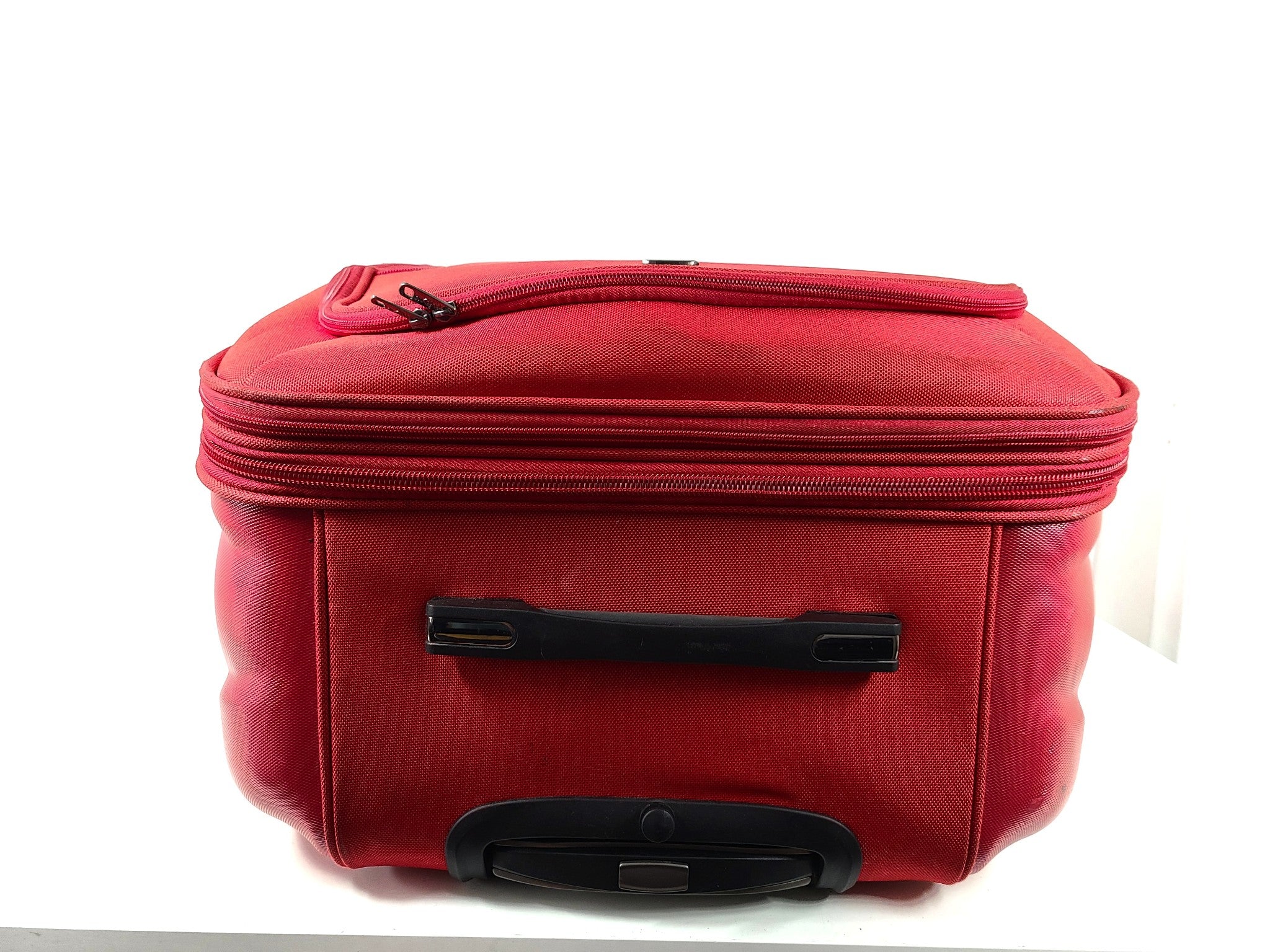 Heys Stratos 30" Hybrid Spinner Expandable Deep Space Soft/Hard Luggage Red