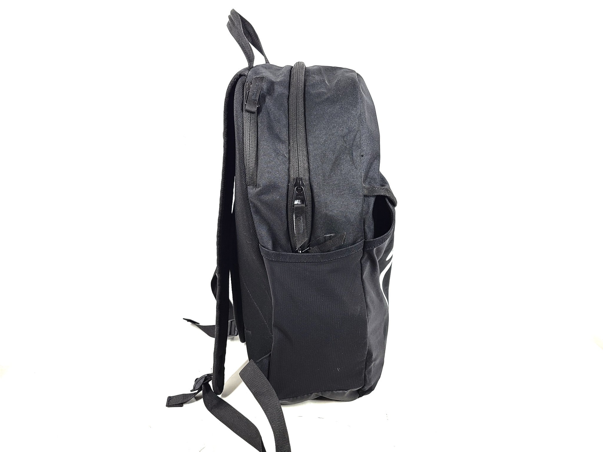 Nike Academy Team 30L Unisex Backpack Soccer Ball Bag DC2647-010 Black