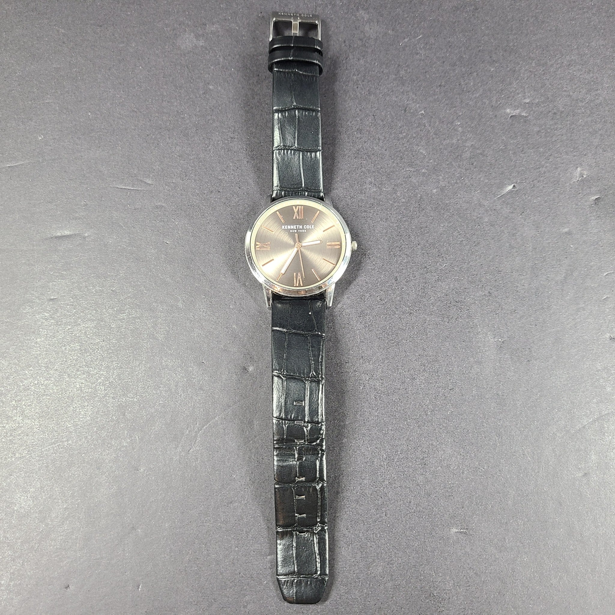 Kenneth Cole Men's 42 mm GA21713 Black Leather Quartz Watch 3 ATM Gray Dial