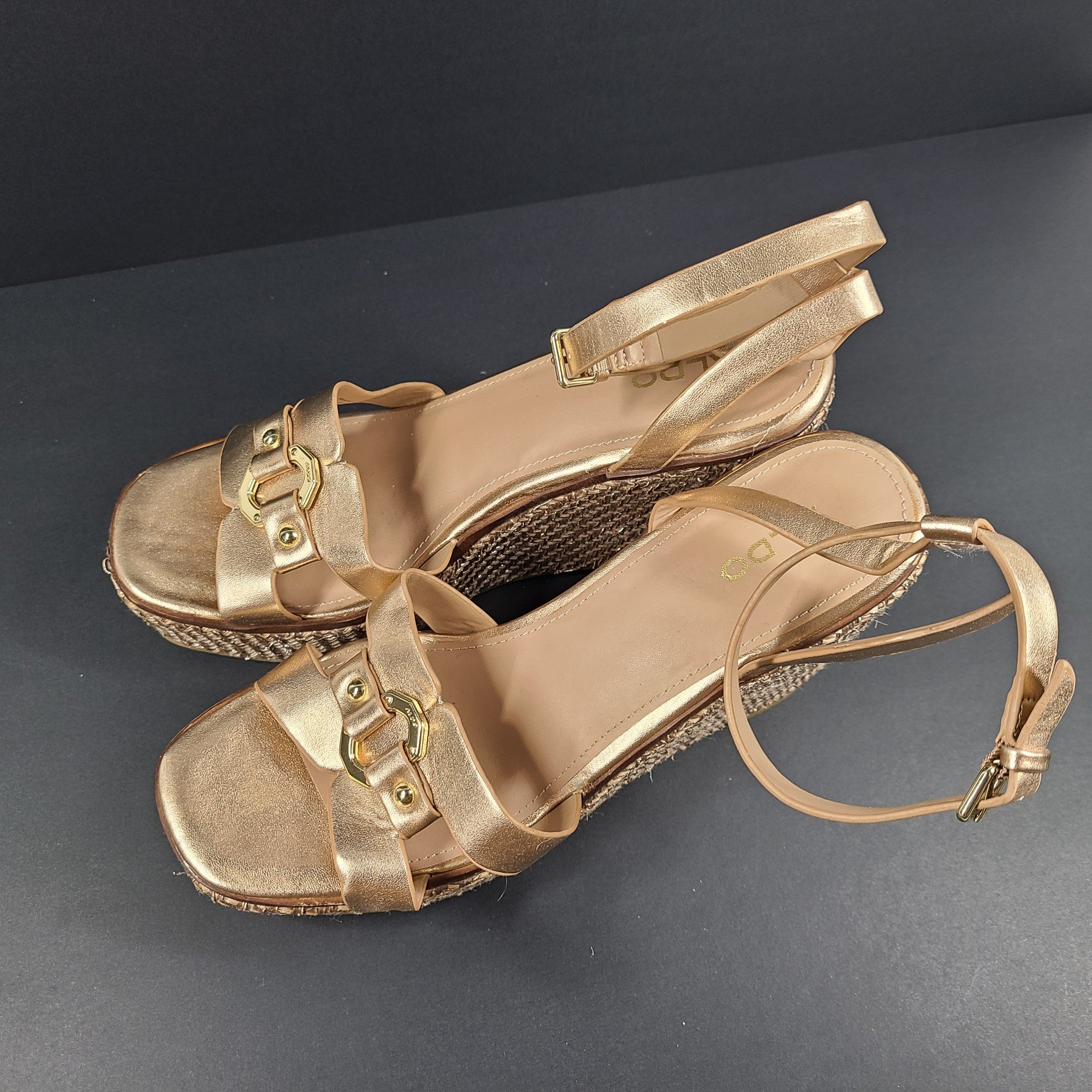 Aldo Women's Onan Ankle Strap Wedge Heeled Sandals Rose Gold Pink Sz 9