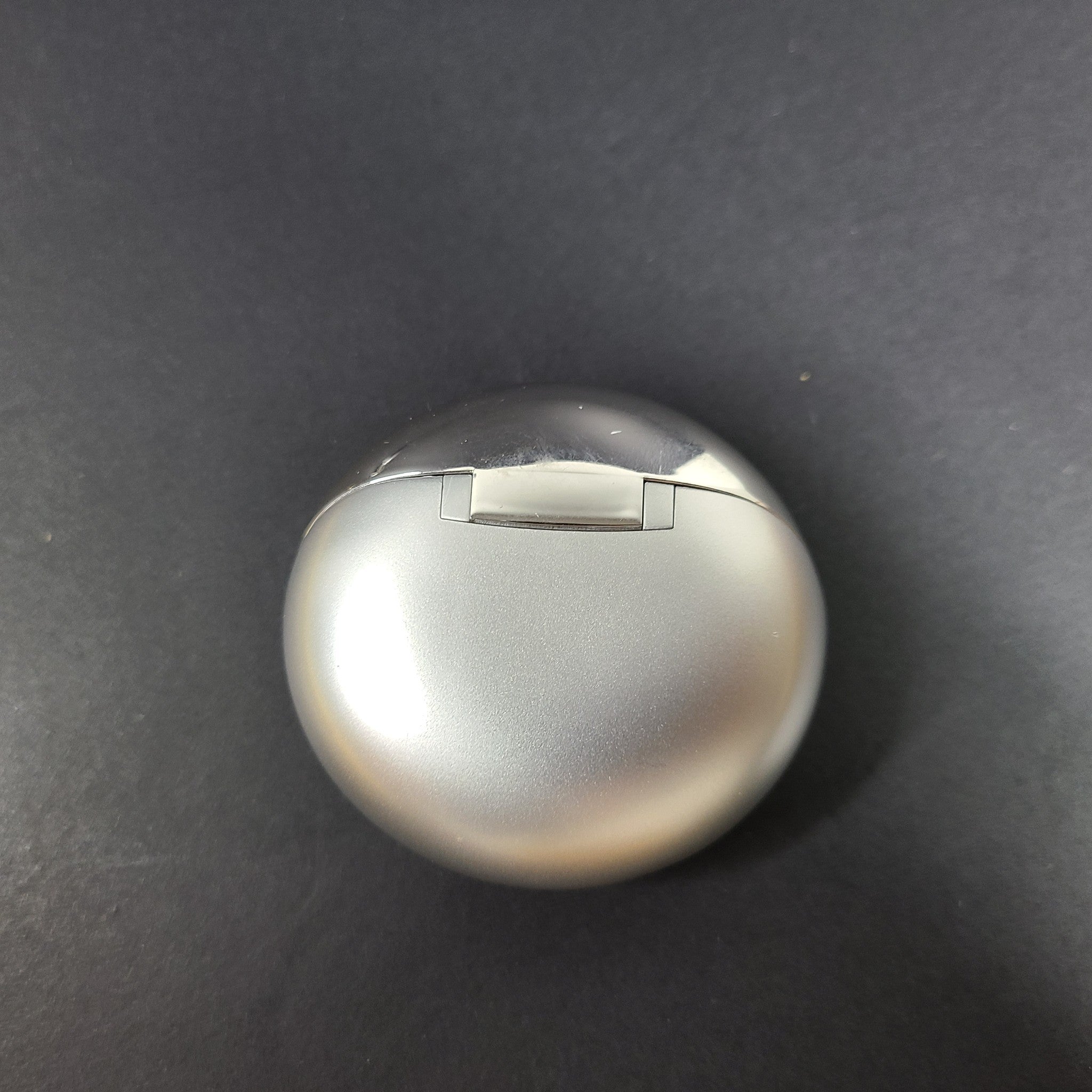 Monster N-Lite 203 AirLinks MH22163 Wireless Earbuds Bluetooth Headphones SILVER