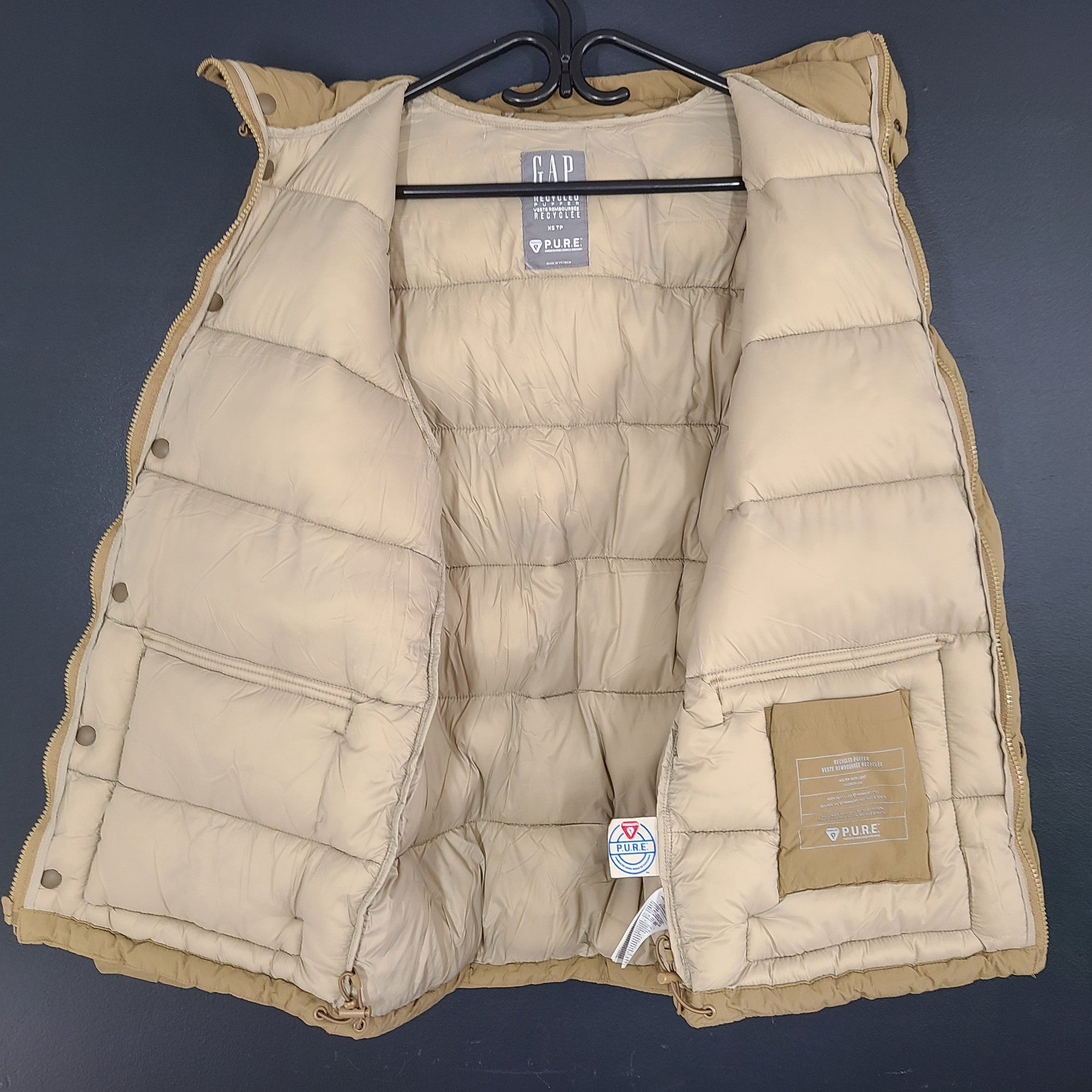 Gap Men's Recycled Big Hooded Puffer Jacket 456910 Mission Tan Size XS