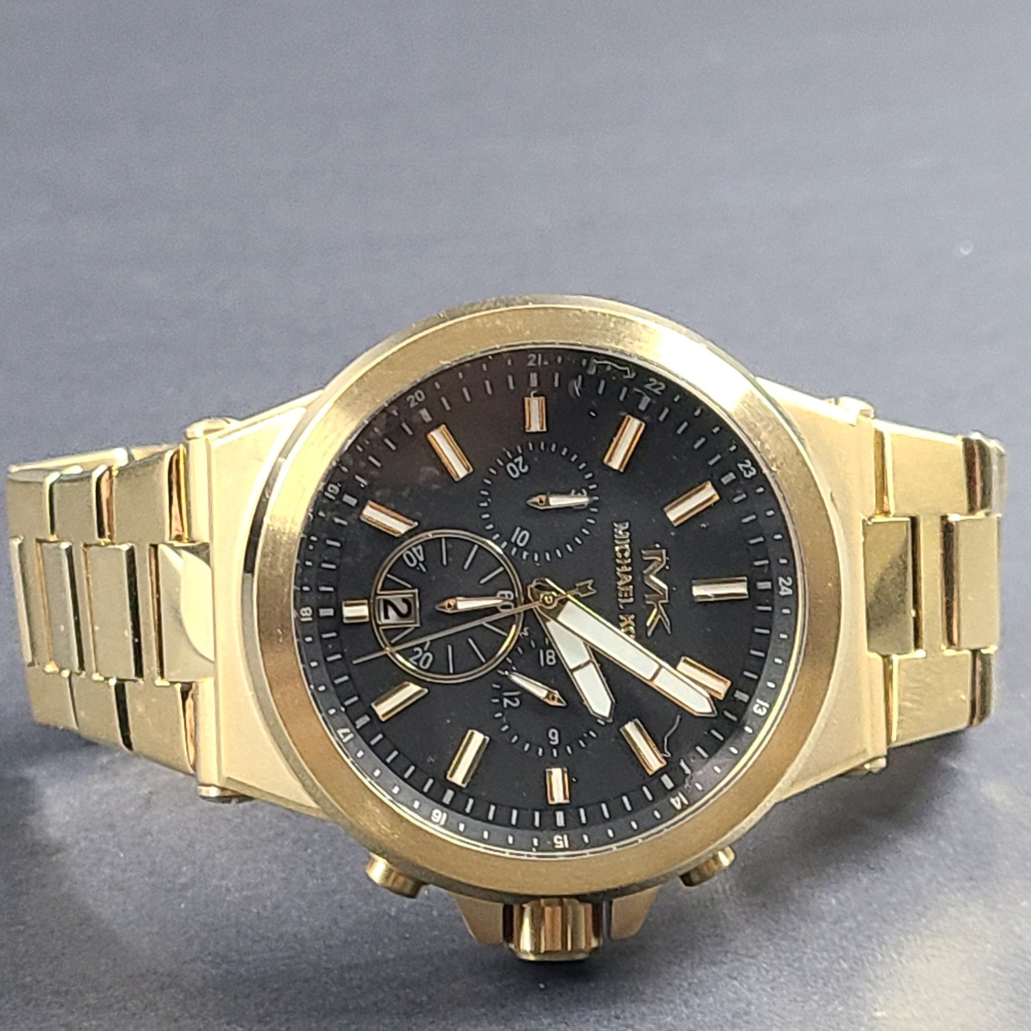 Michael Kors Men's Dylan MK8731 Chronograph Quartz Watch Gold-Tone NEW