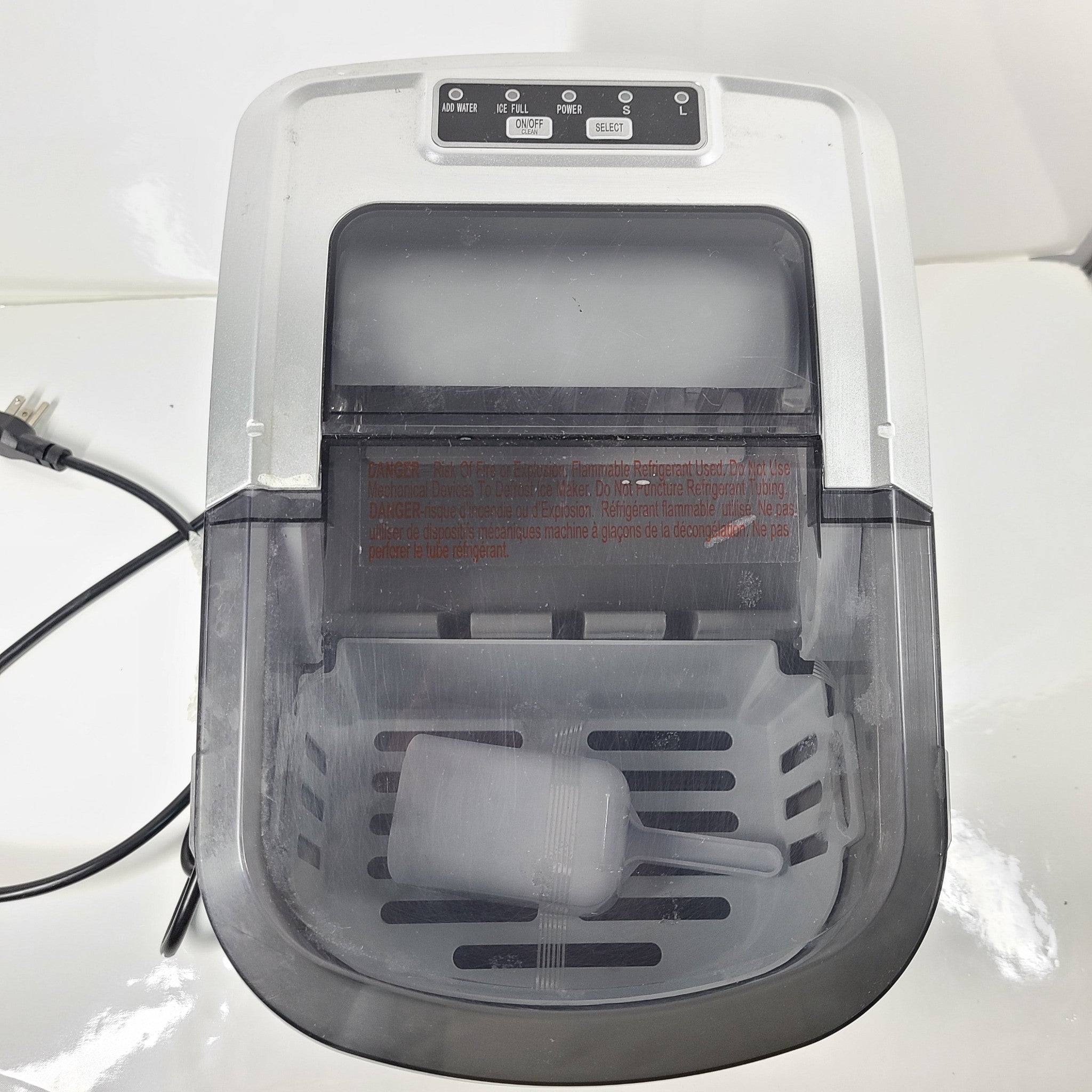 FRIGIDAIRE Self Cleaning Stainless Steel Ice Maker EFIC120-SS-SC