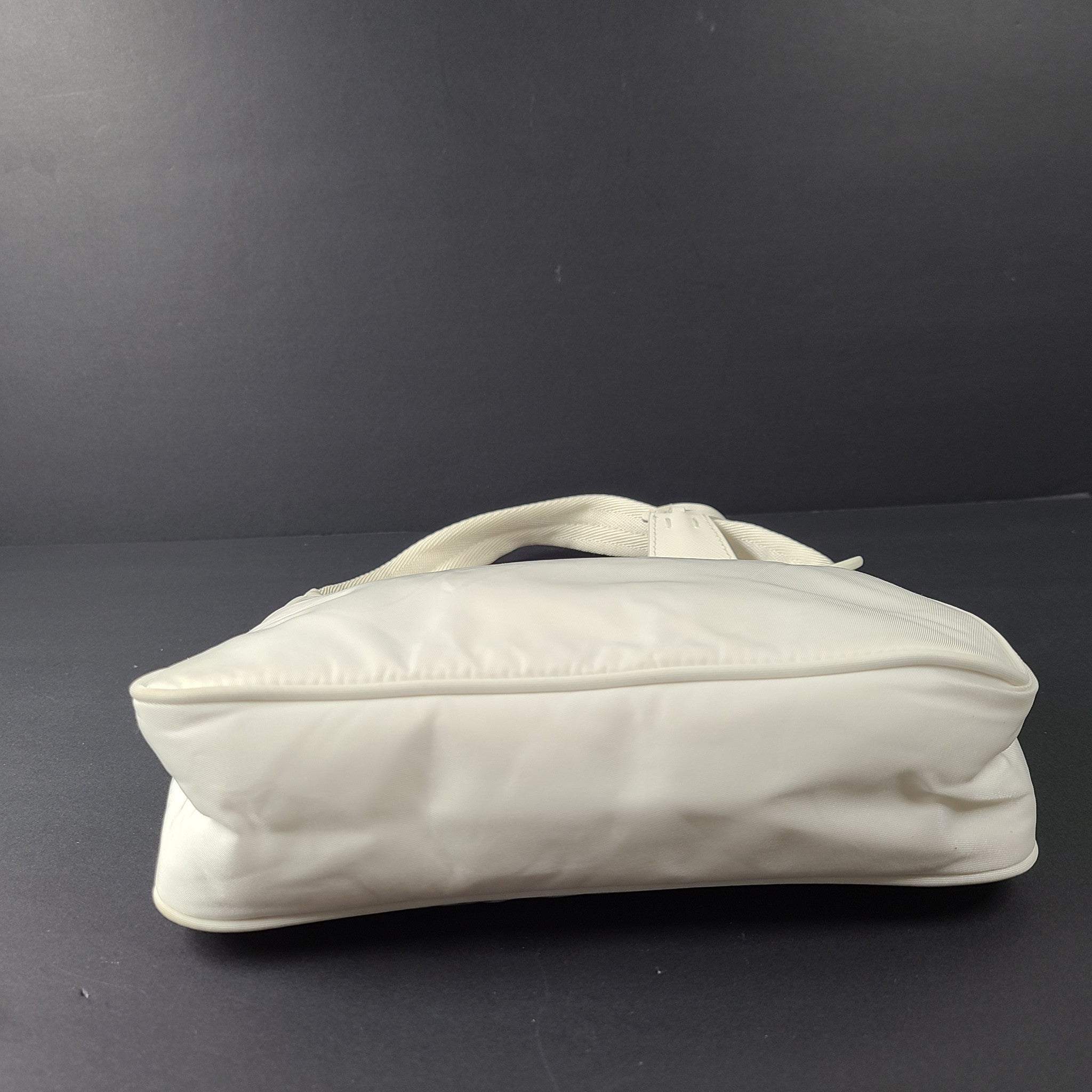Prada Re-Edition 2000 Re-Nylon Mini Bag Shoulder Strap Top Zip Logo White