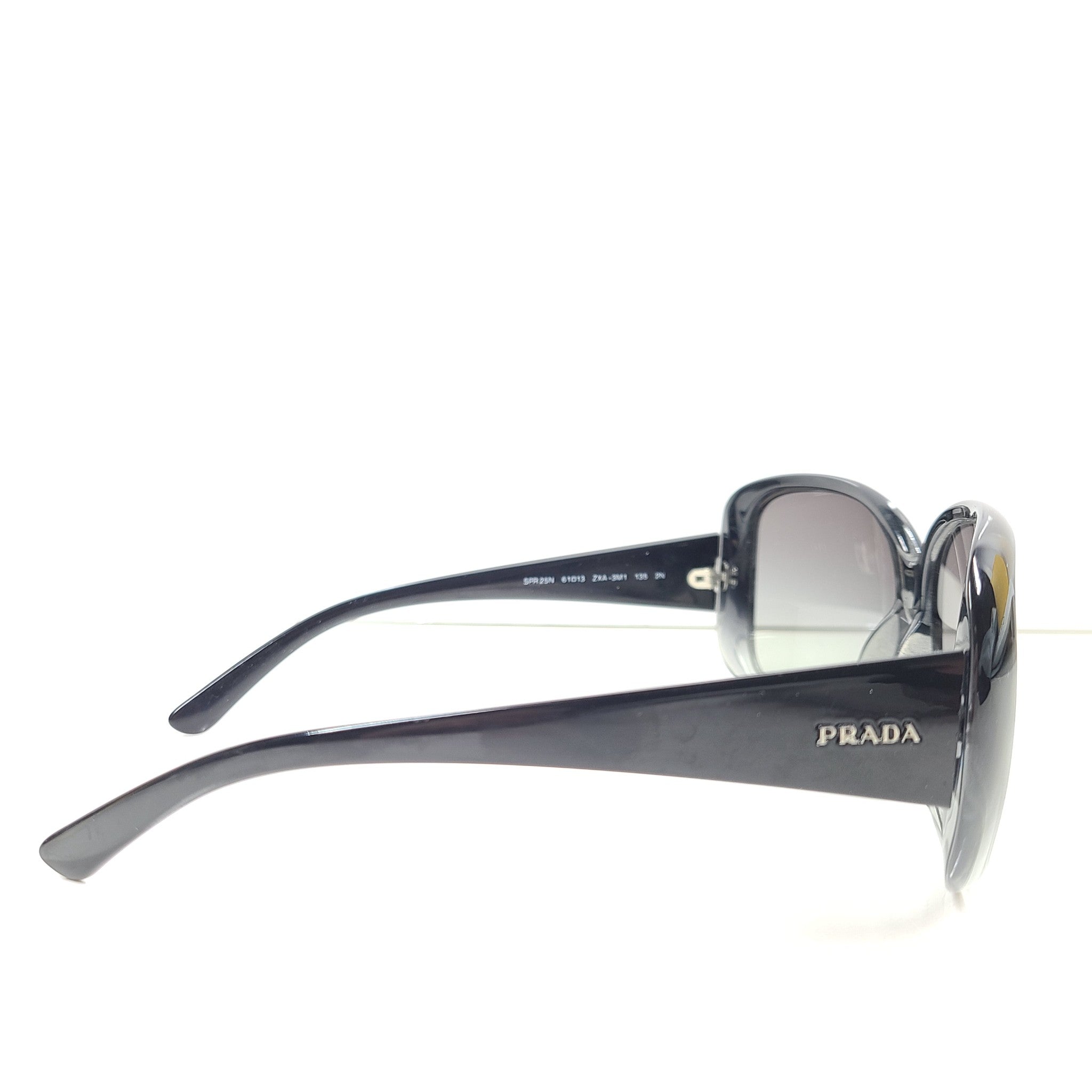 Prada Avorio SPR 25N Sunglasses 61-13 135 Black/Gray Gradient Gray Lens