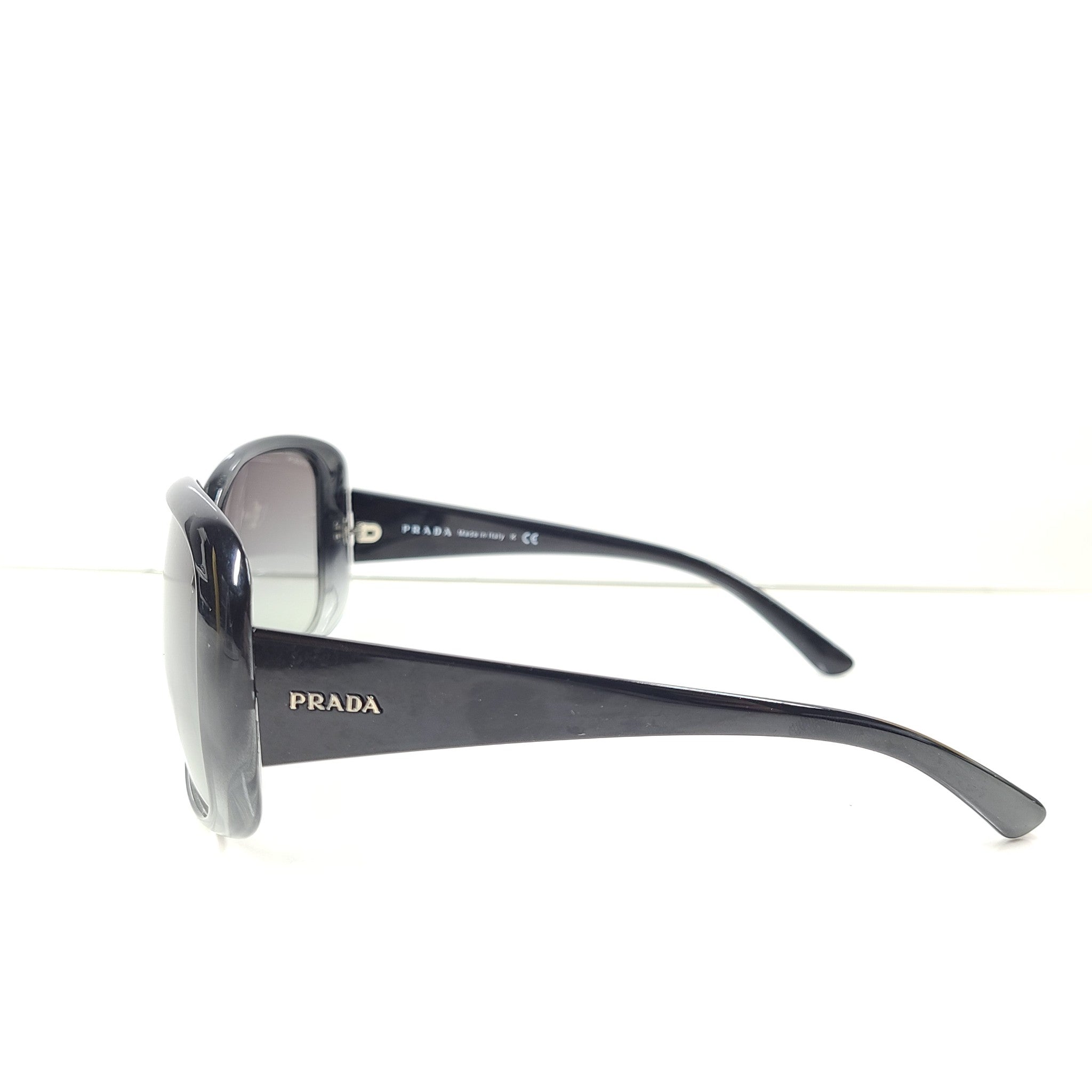 Prada Avorio SPR 25N Sunglasses 61-13 135 Black/Gray Gradient Gray Lens