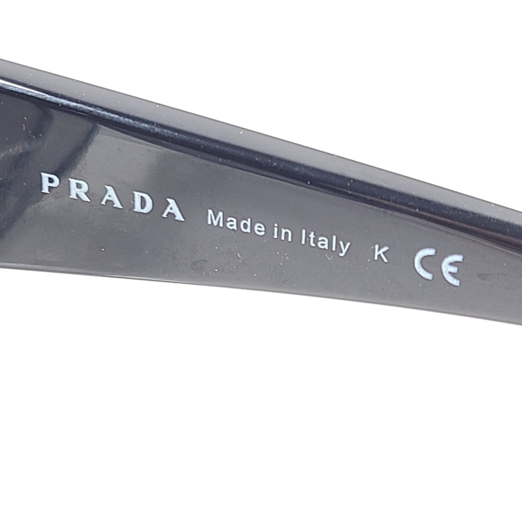 Prada Avorio SPR 25N Sunglasses 61-13 135 Black/Gray Gradient Gray Lens