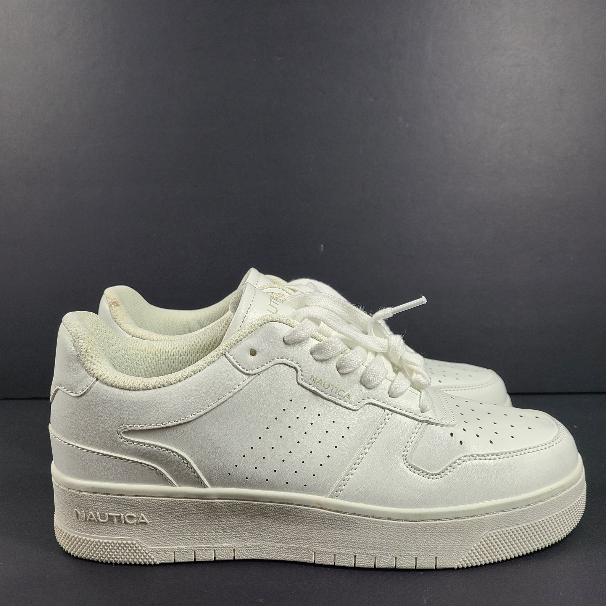 Nautica Men's Stafford Sneakers Low Top Retro Comfort Cushioned White Sz 9.5