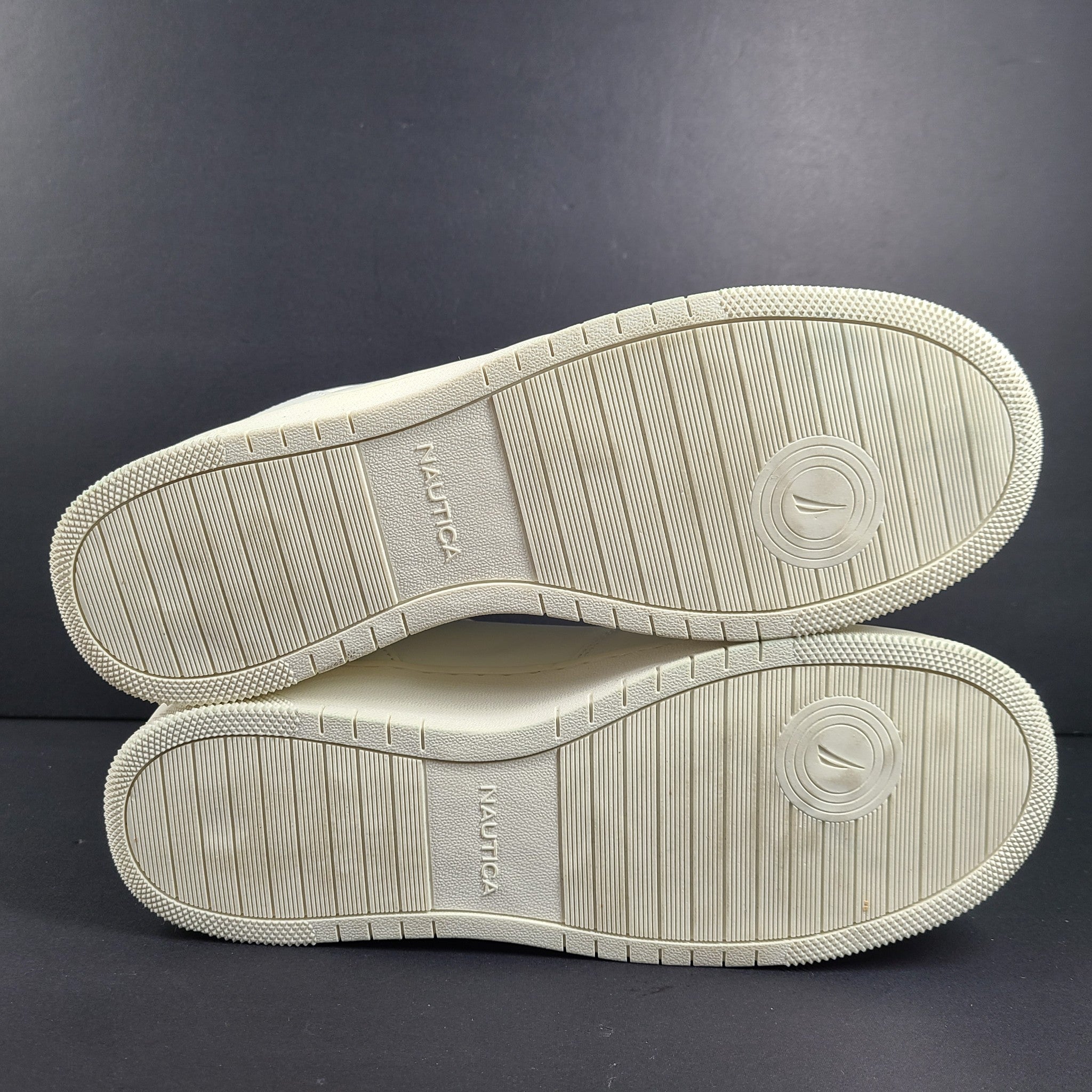 Nautica Men's Stafford Sneakers Low Top Retro Comfort Cushioned White Sz 9.5