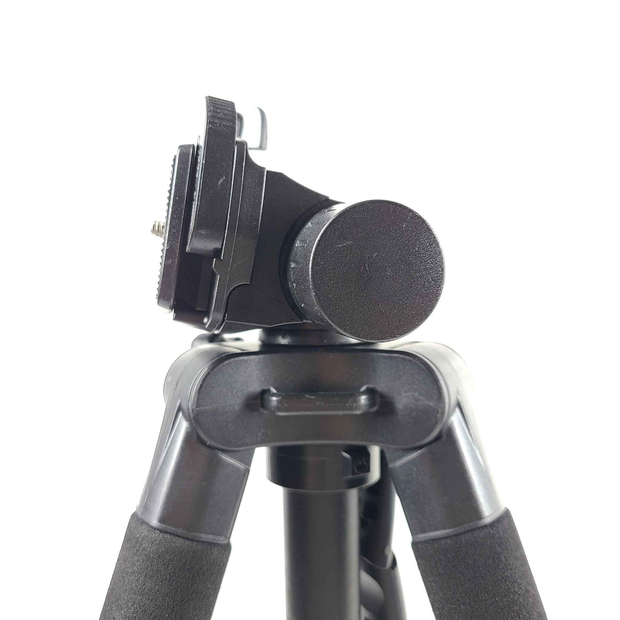 Joilcan NH70 67" Tripod for Camera StandHeavy Duty with Travel Bag - Black