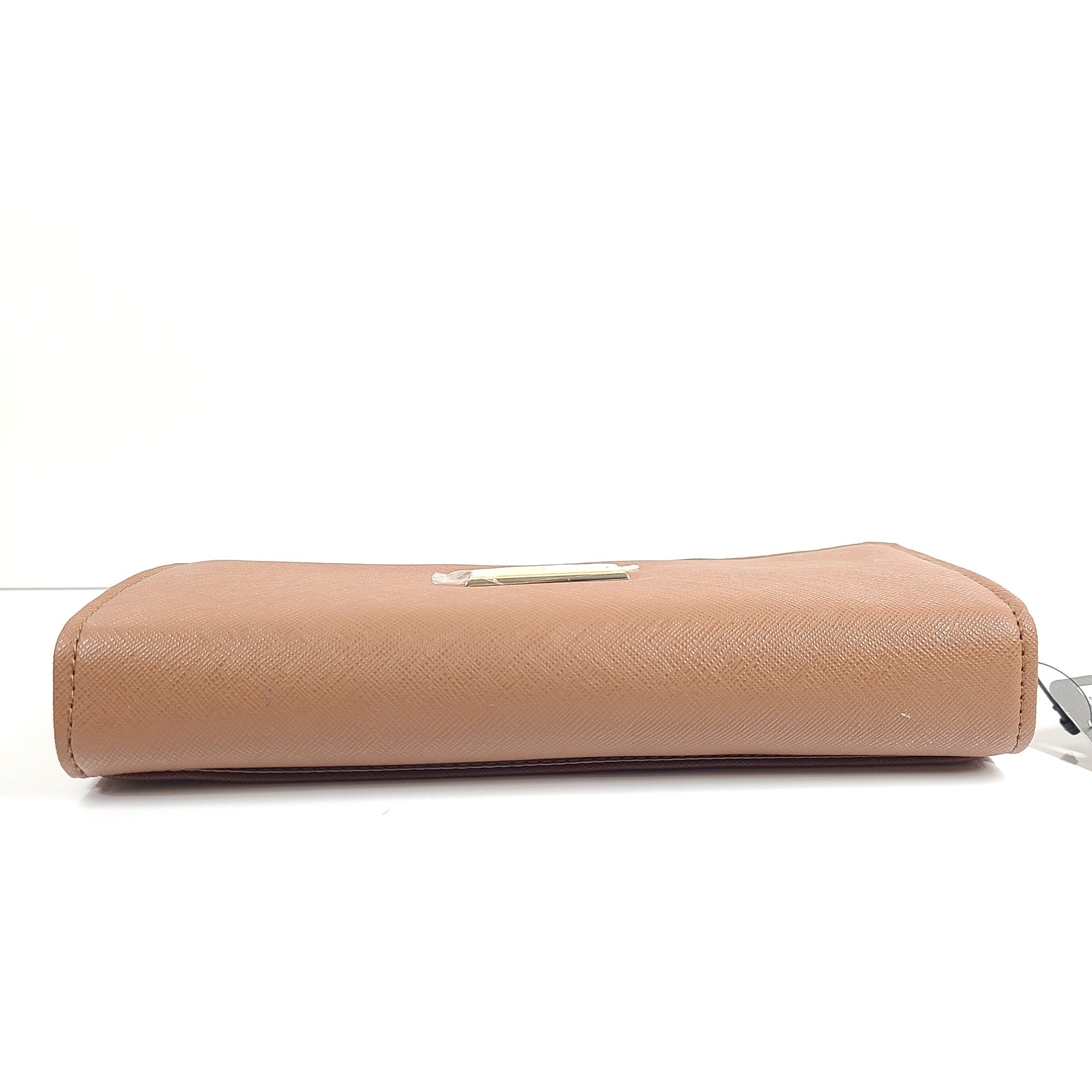 Guess Women's Abree Medium Clutch Wallet Foldable Snap Closure Cognac Saffiano