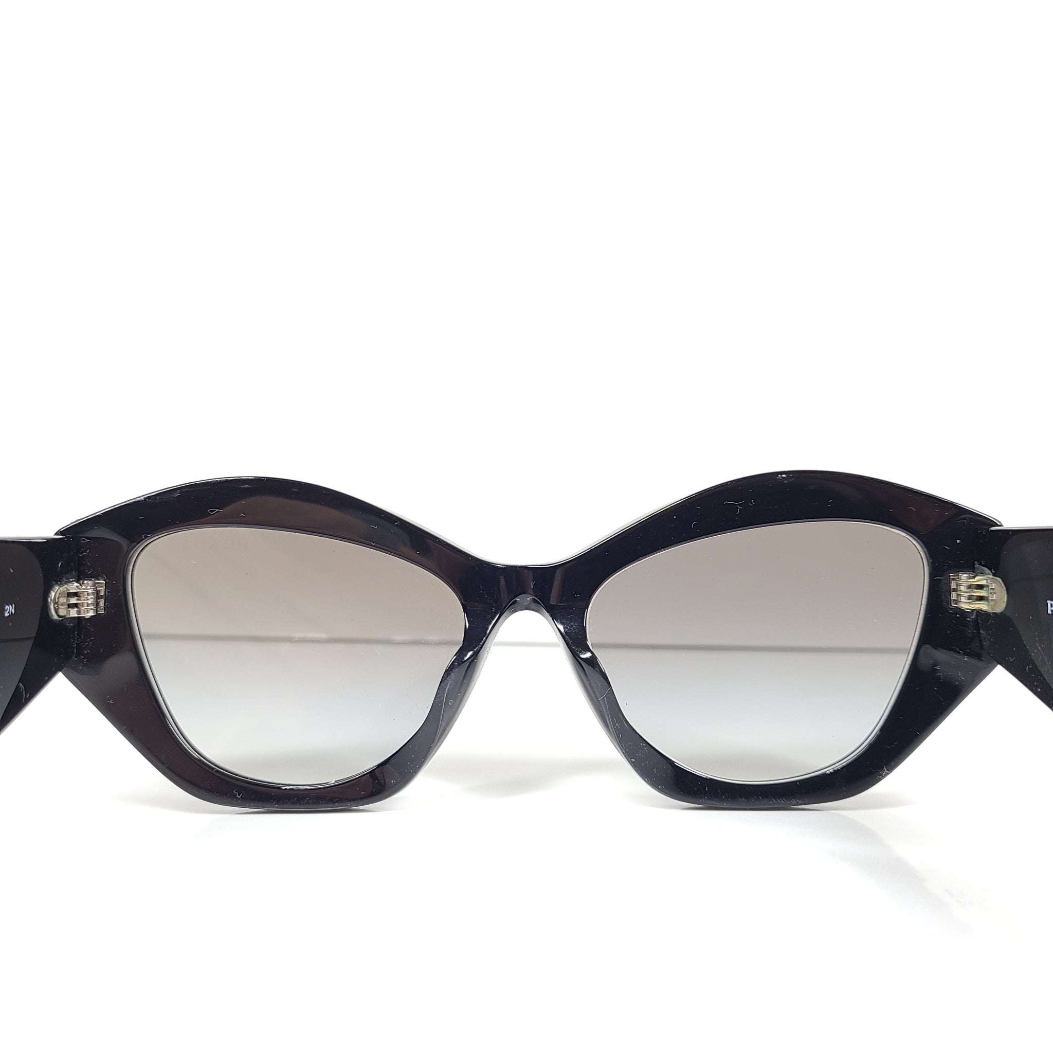 Prada PR 07YSF Sunglasses 55-18 145 Black Gradient Gray Lens