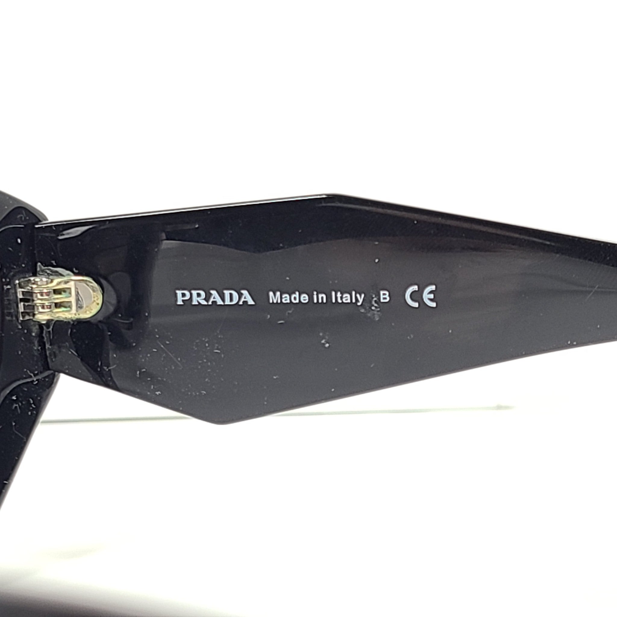 Prada PR 07YSF Sunglasses 55-18 145 Black Gradient Gray Lens