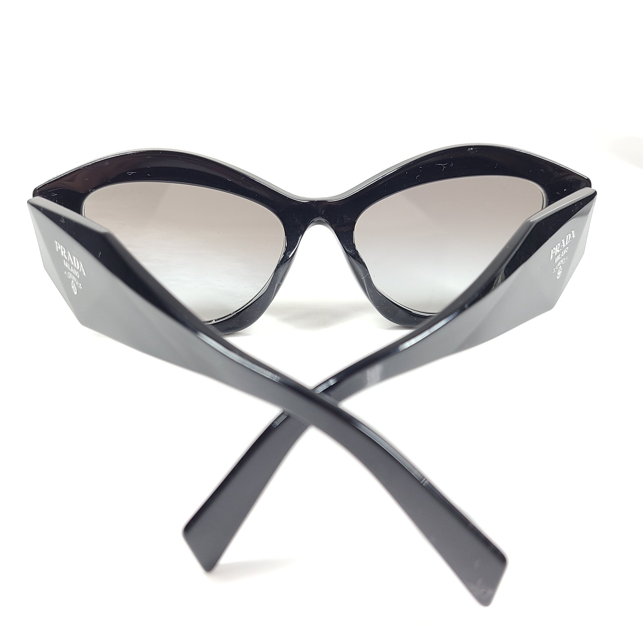 Prada PR 07YSF Sunglasses 55-18 145 Black Gradient Gray Lens