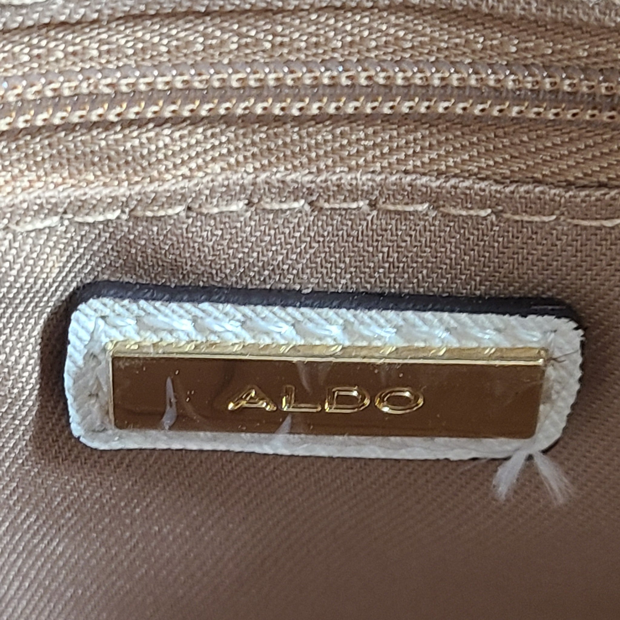 Aldo Women's Pitari Tote Bag Crossbody Strap Butterfly Embellishment White READ