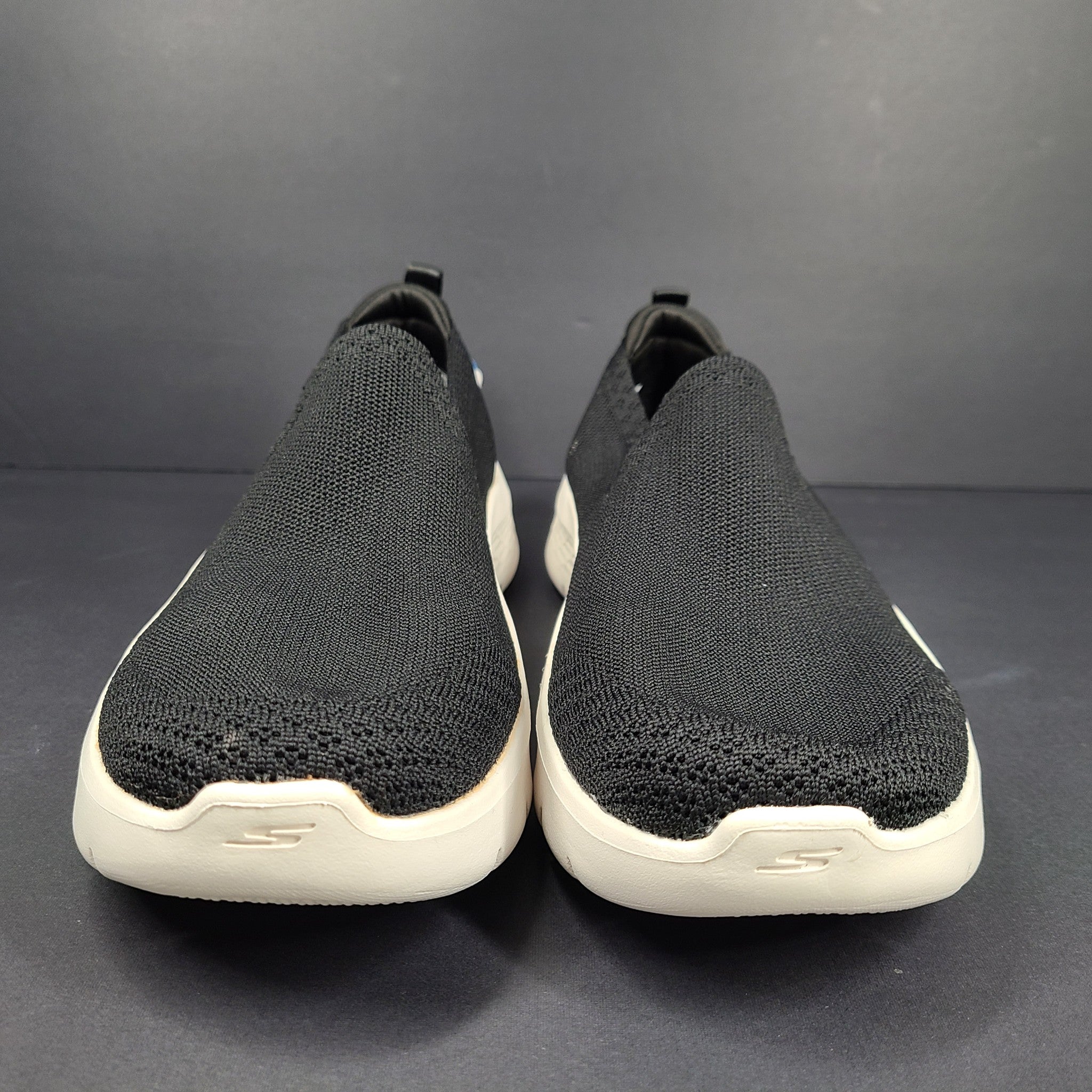 Skechers Women's Go Walk Flex Slip On Sneakers Lightweight Black Sz 10