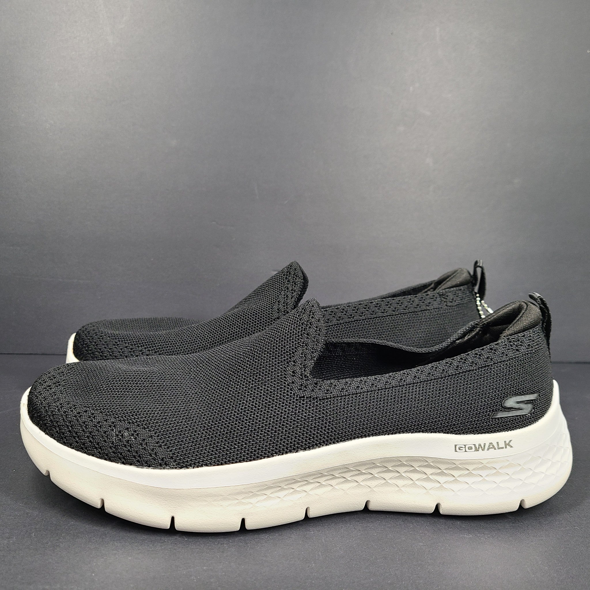 Skechers Women's Go Walk Flex Slip On Sneakers Lightweight Black Sz 10