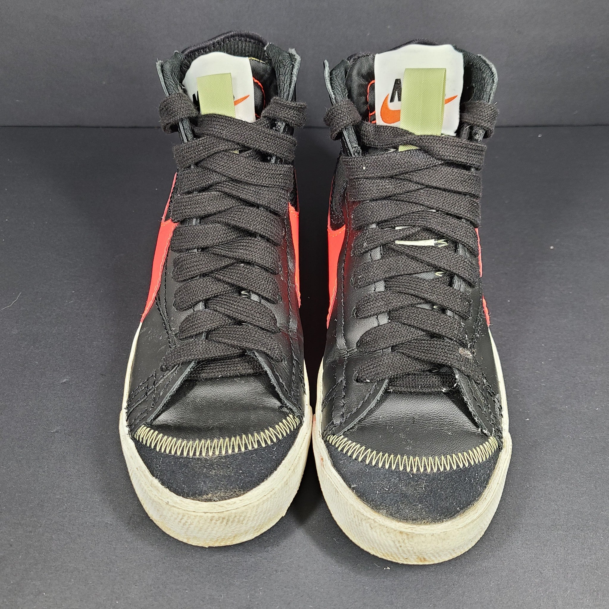 Nike Men's Blazer Mid '77 Jumbo DD3111-001 Sneakers Black Red Sz 9