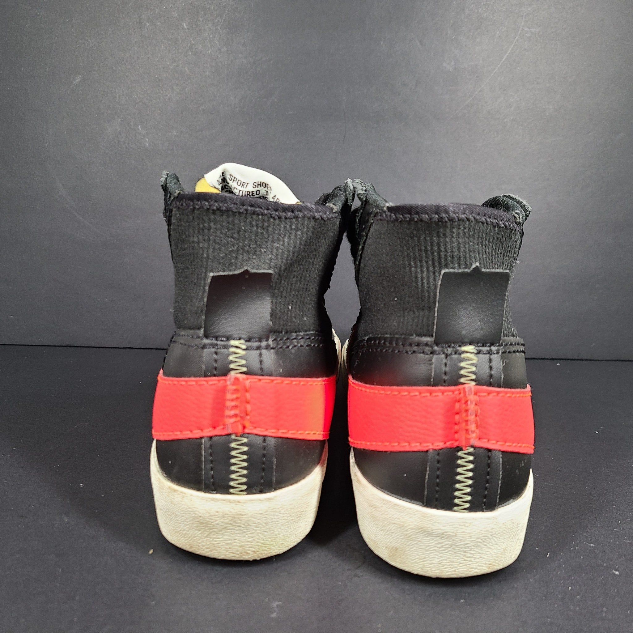 Nike Men's Blazer Mid '77 Jumbo DD3111-001 Sneakers Black Red Sz 9