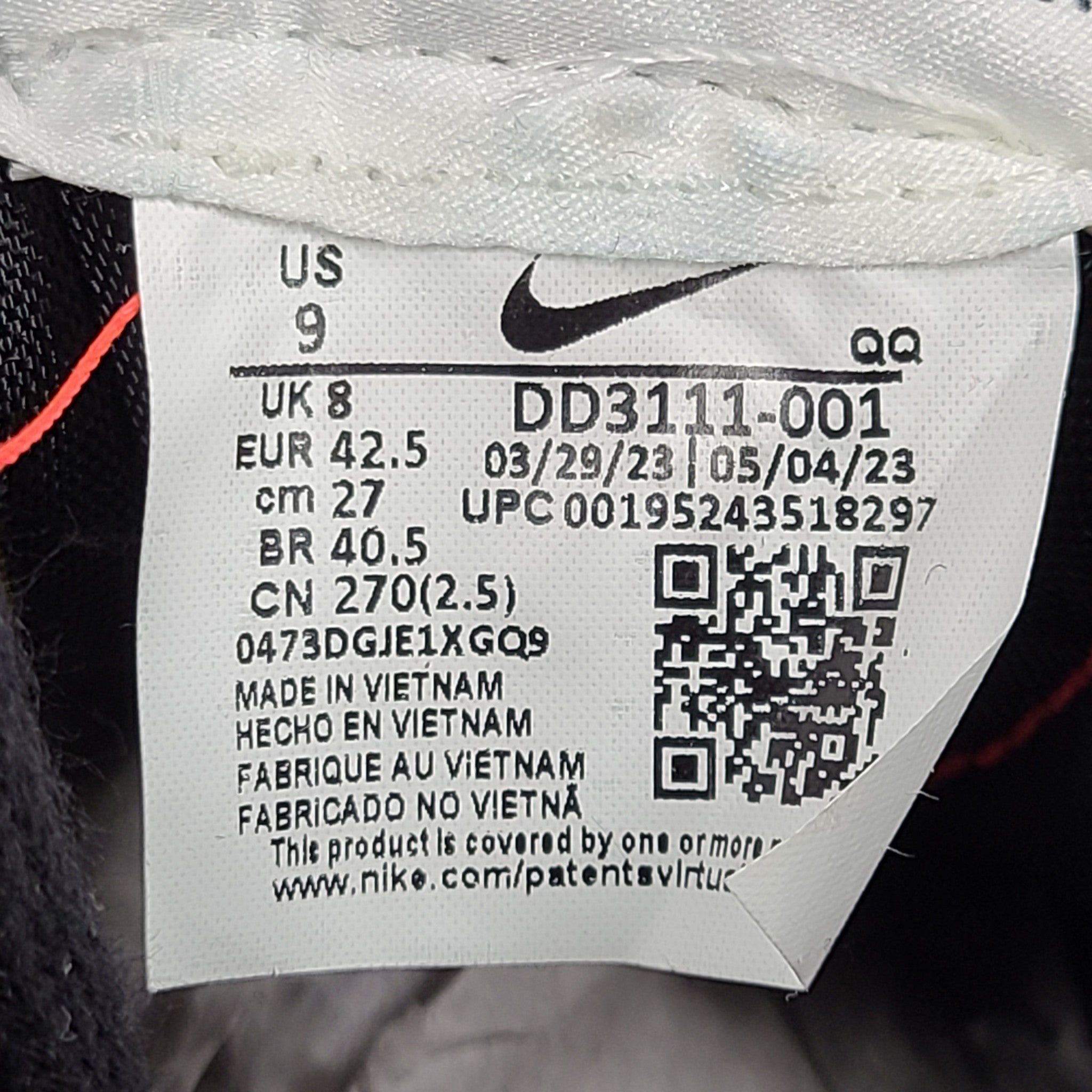 Nike Men's Blazer Mid '77 Jumbo DD3111-001 Sneakers Black Red Sz 9