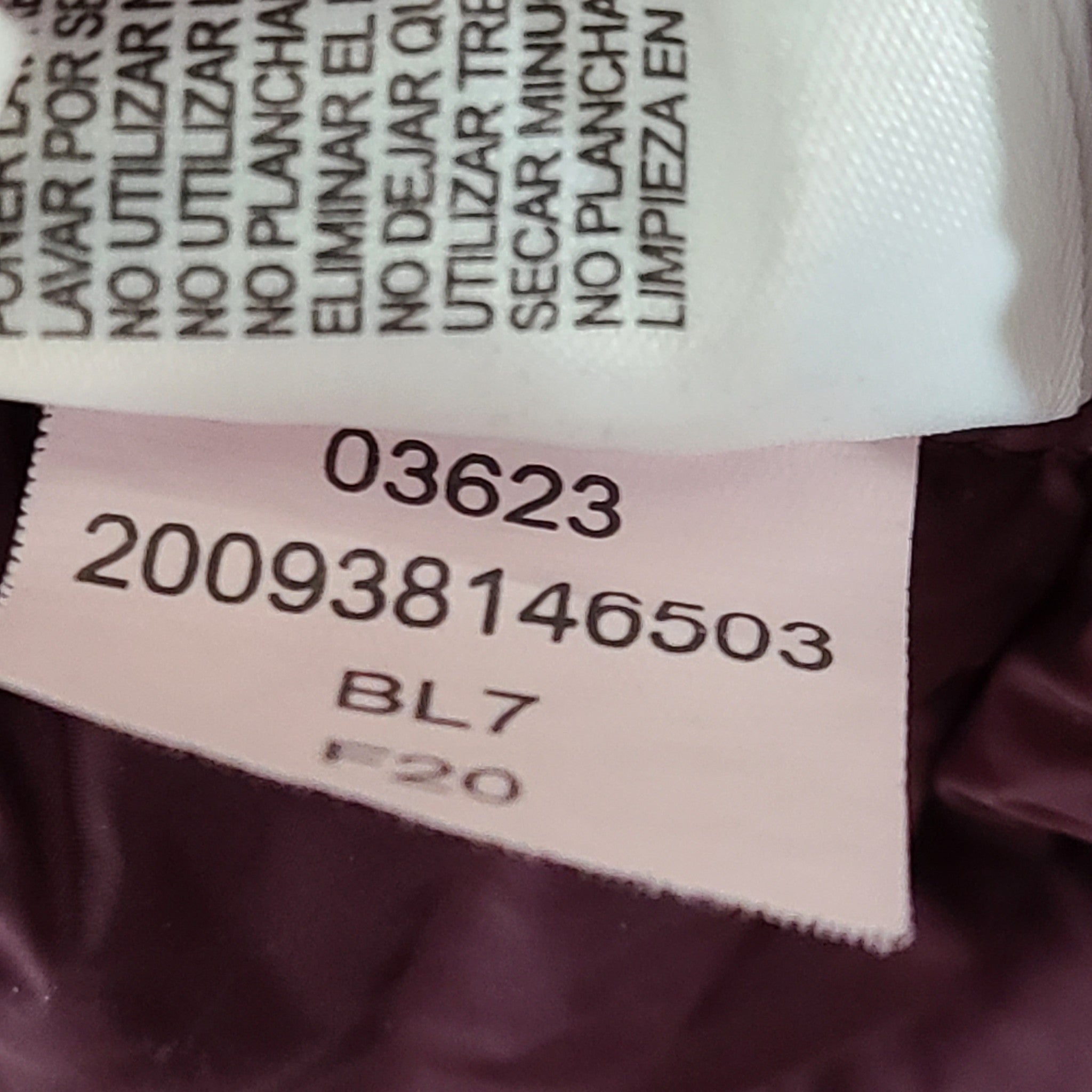 Roots Women's Packable Water Resistant Down Jacket Full Zip Nylon Burgundy Sz M