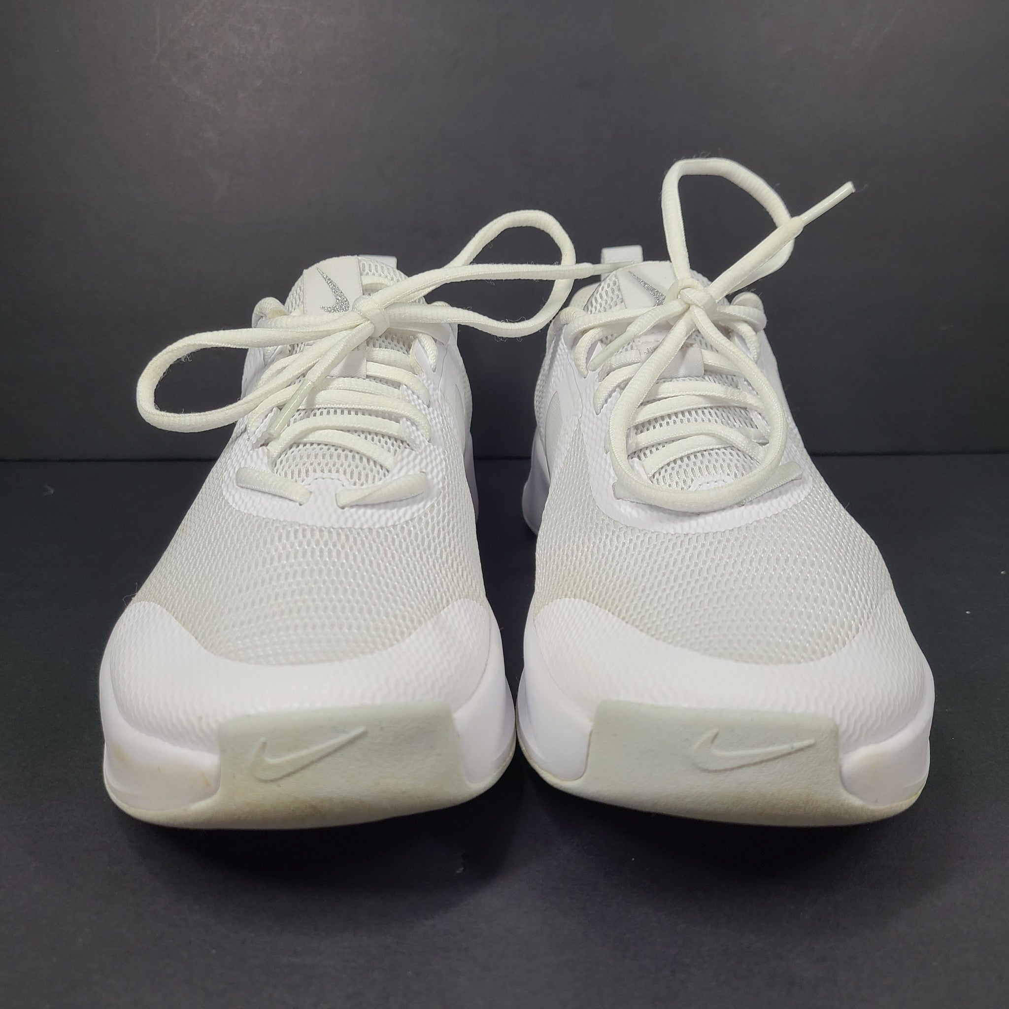 Nike Women's Mc Trainer 3 Workout Shoes Sneakers FQ1830-100 White Sz 8.5