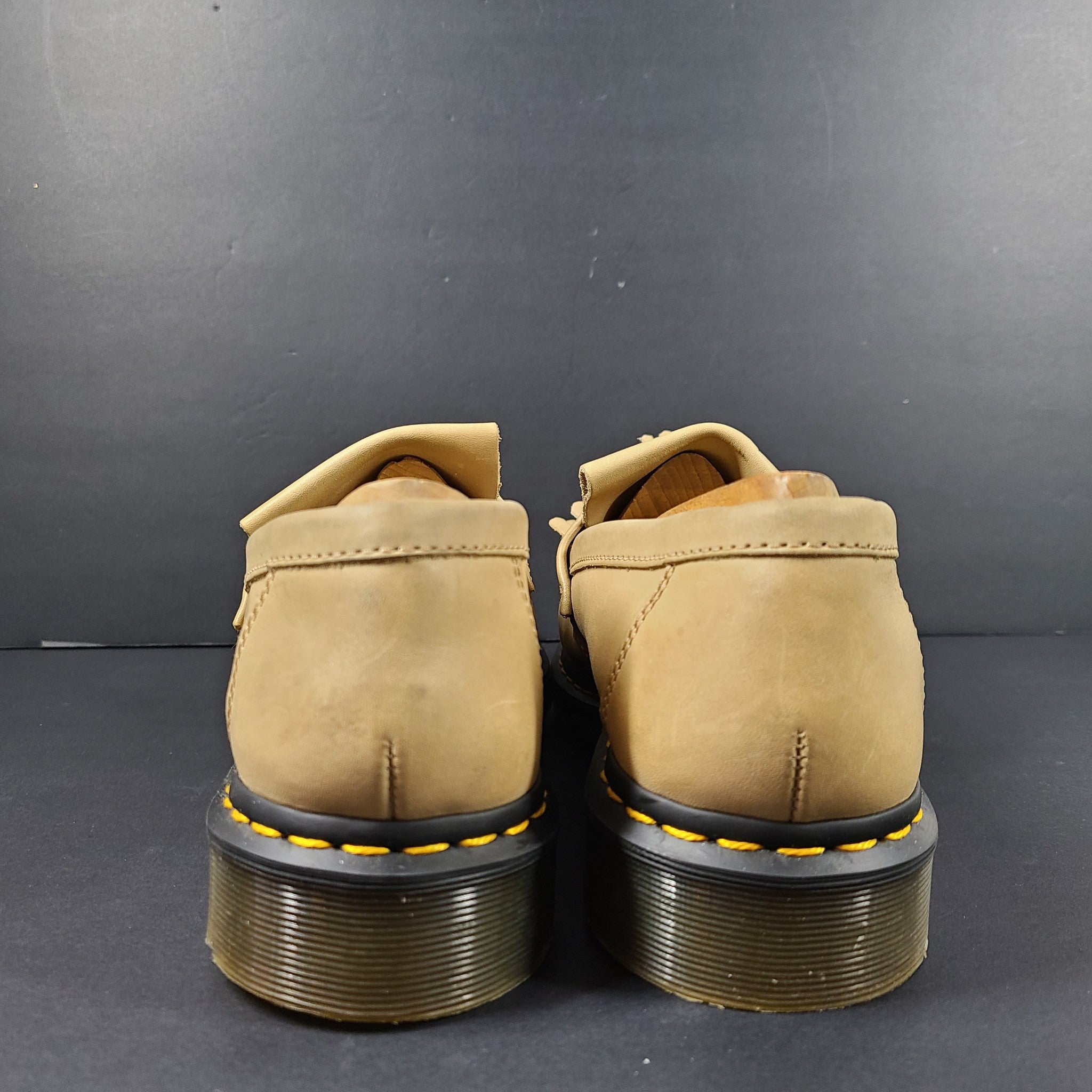 Dr. Martens Adrian Yellow Stitch Leather Tassel Loafers Shoes Beige Taupe Sz 11