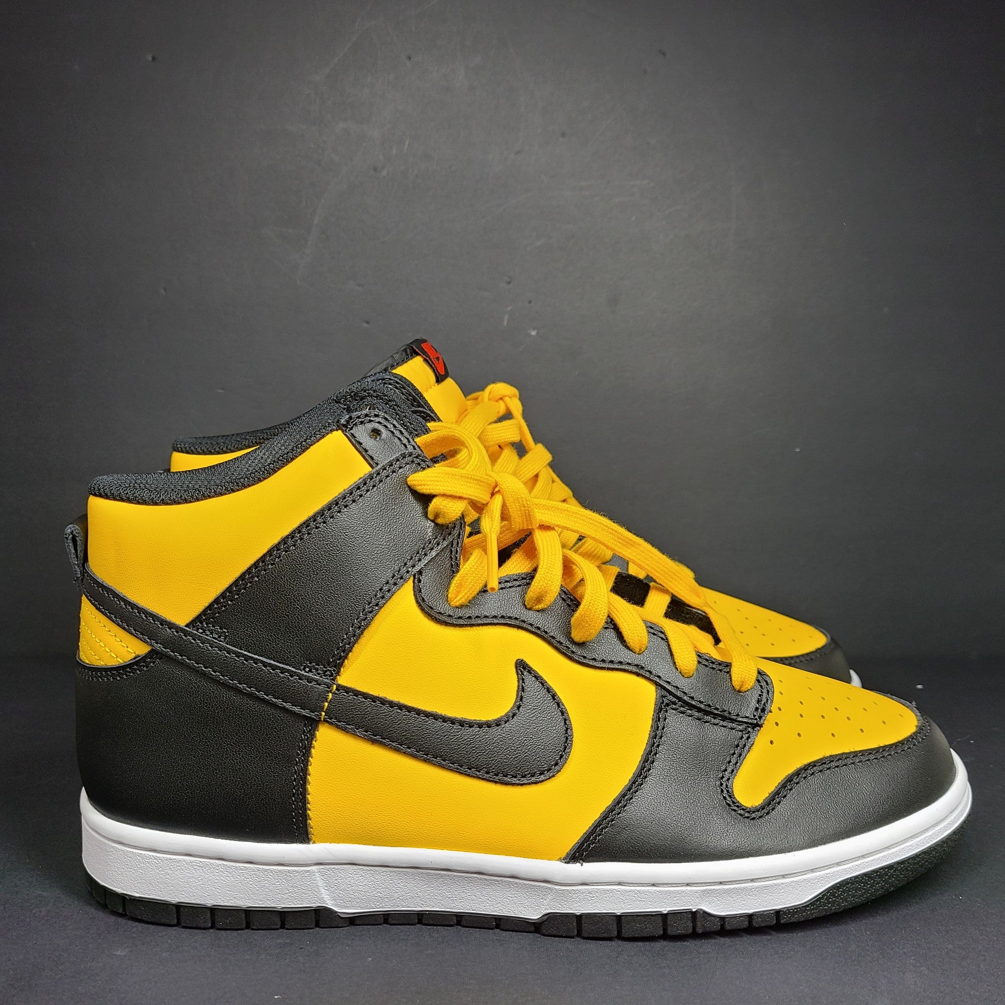 Nike Dunk High Retro 'Bruce Lee' University Gold Black Sneakers DD1399-700 Sz 11