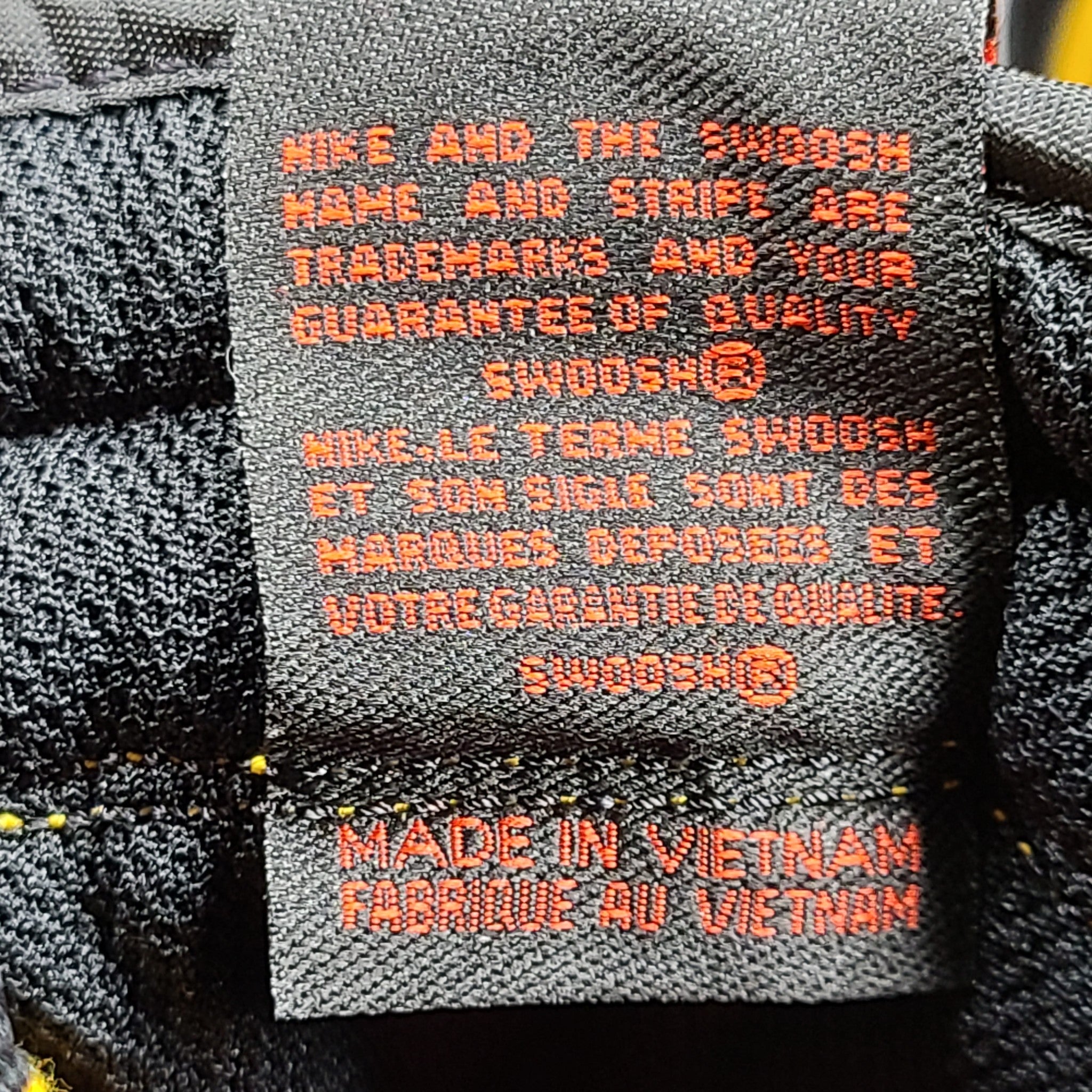 Nike Dunk High Retro 'Bruce Lee' University Gold Black Sneakers DD1399-700 Sz 11