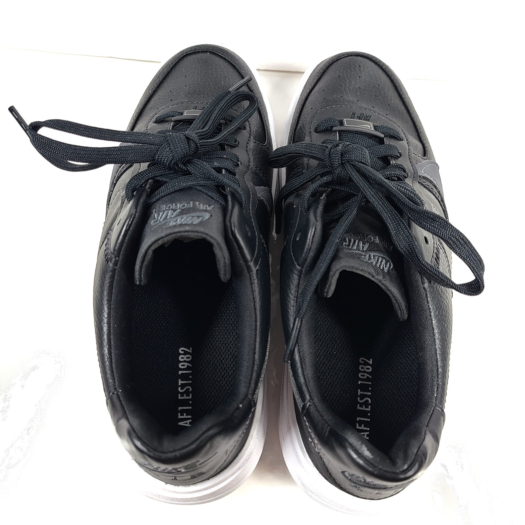 Nike Women's Air Force 1 PLT.AF.ORM Low Top Sneakers DJ9946-001 Black 7.5