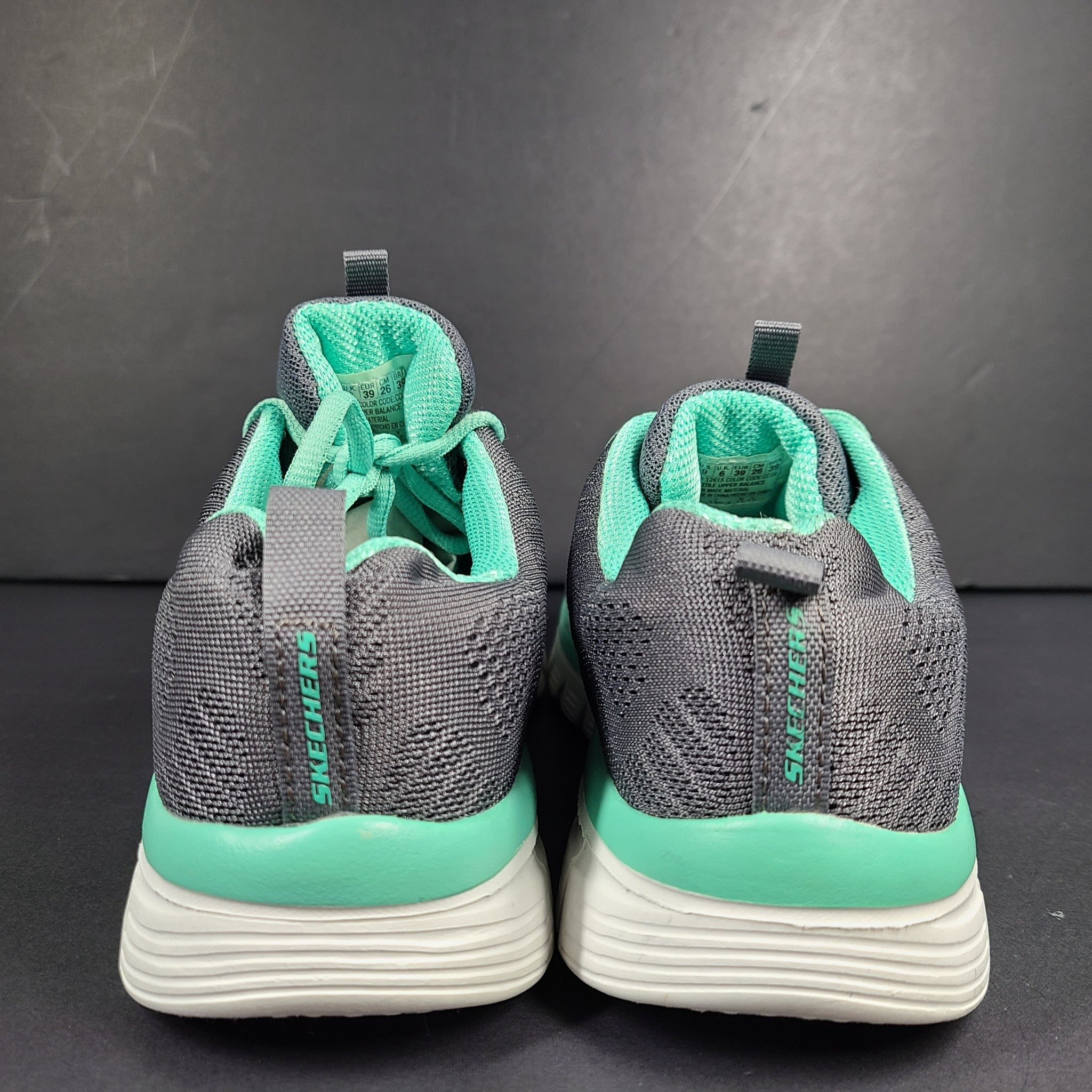 Skechers Women's Graceful Get Connected Memory Foam Sneakers 12615 Gray Sz 9