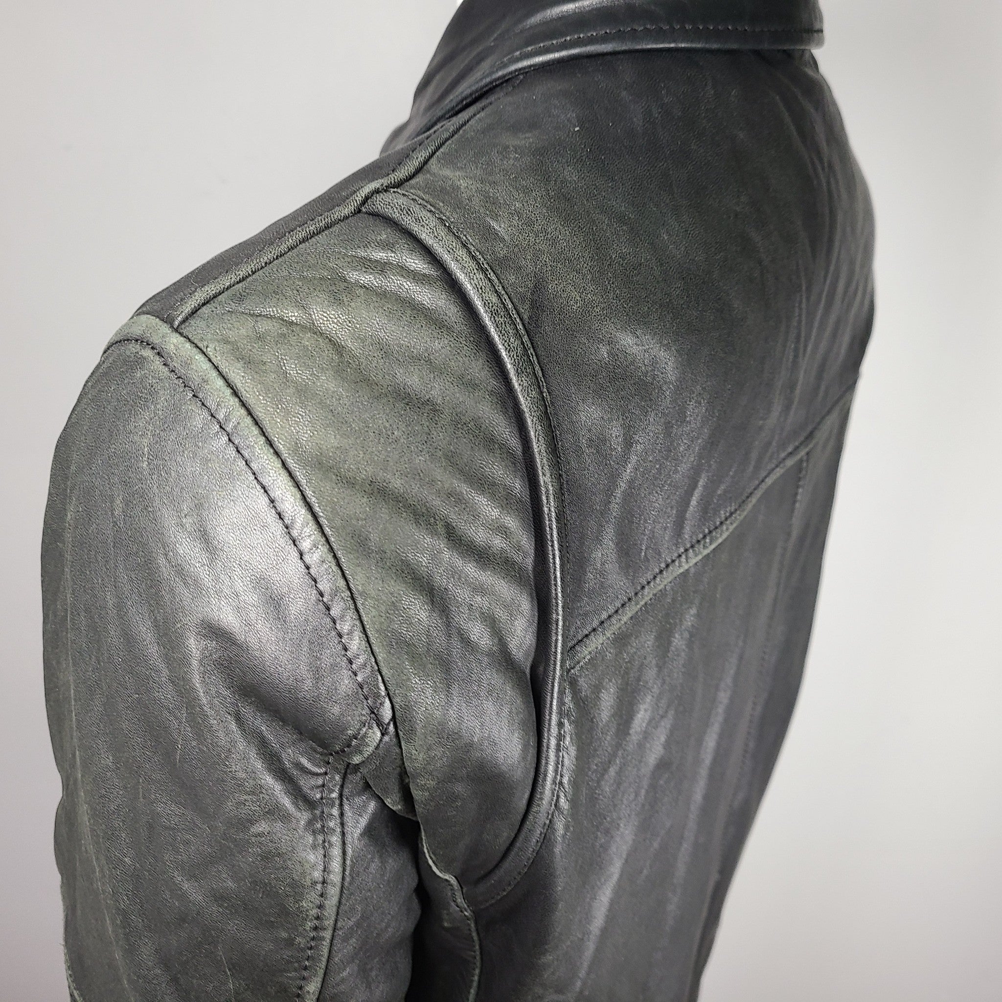 Danier Men's Genuine Leather Full Zip Jacket Style 81890 Lined Black Sz M