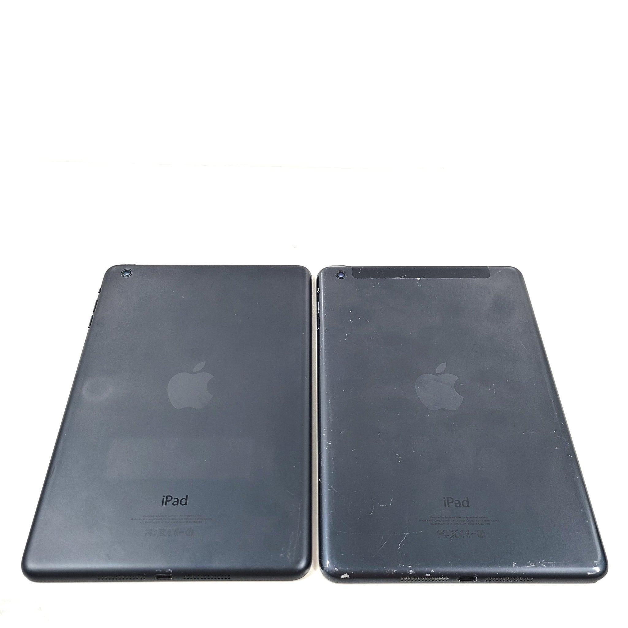 Bundle of 2 Apple iPad Mini 1st Gen 16GB 32GB Wi-Fi 7.9in Space Gray A1432 READ