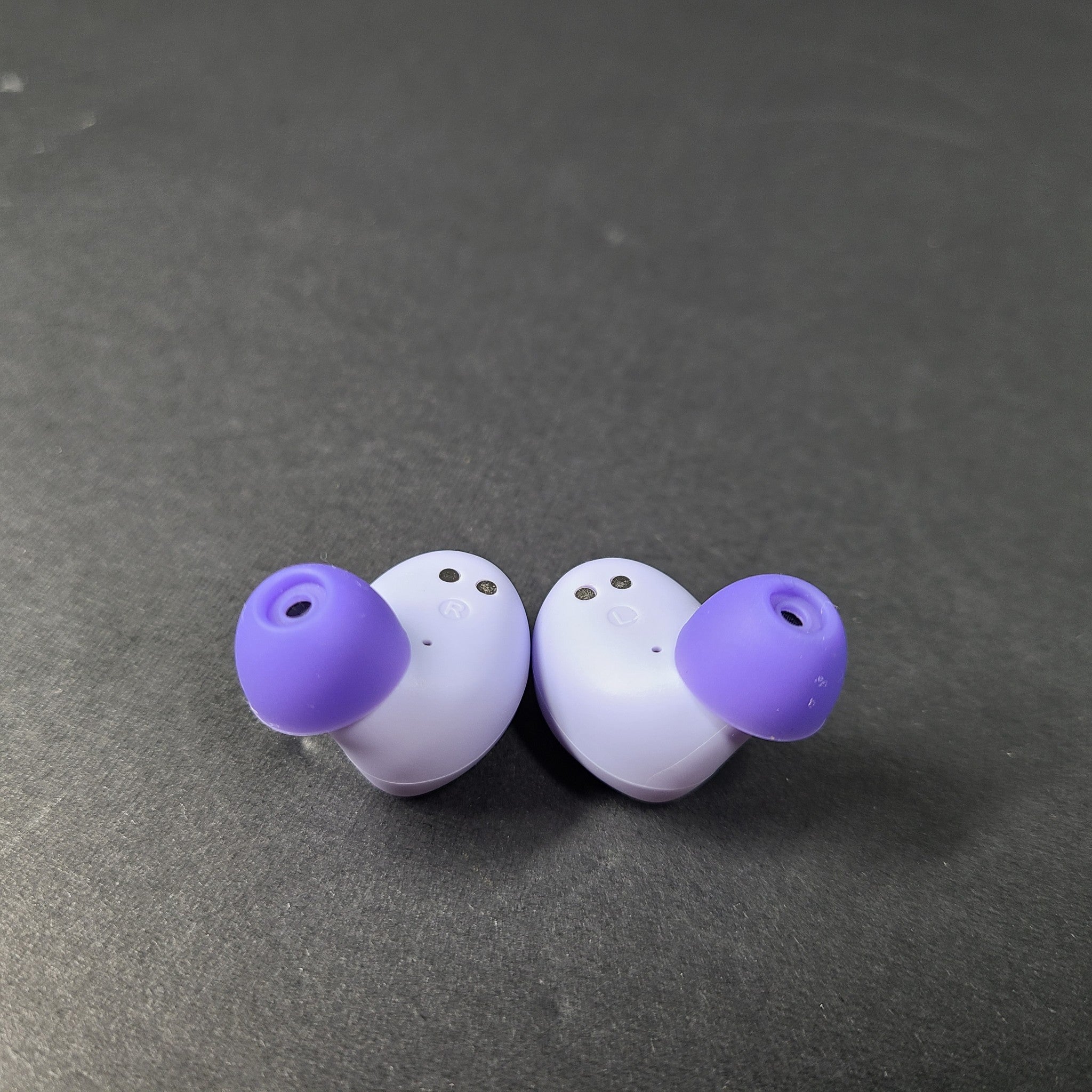 Raycon Everyday Earbuds RBE726 Bluetooth True Wireless Purple Violet