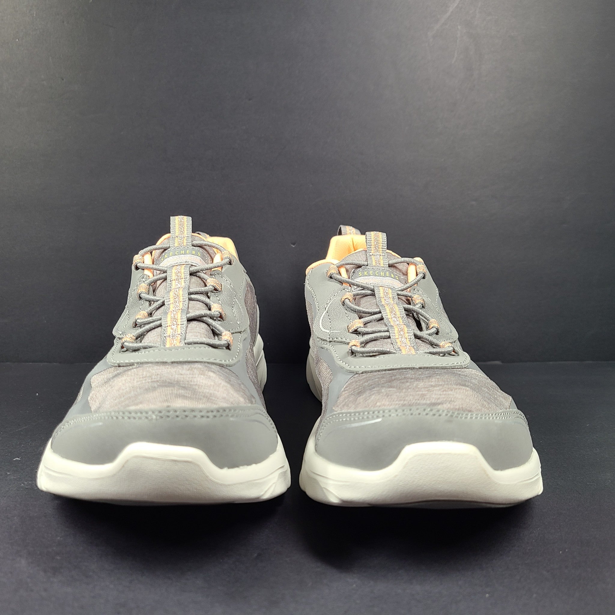 Skechers D'Lux Comfort Shoes Stretch Fit Slip-On 104342 Gray Pink Women's Sz 8