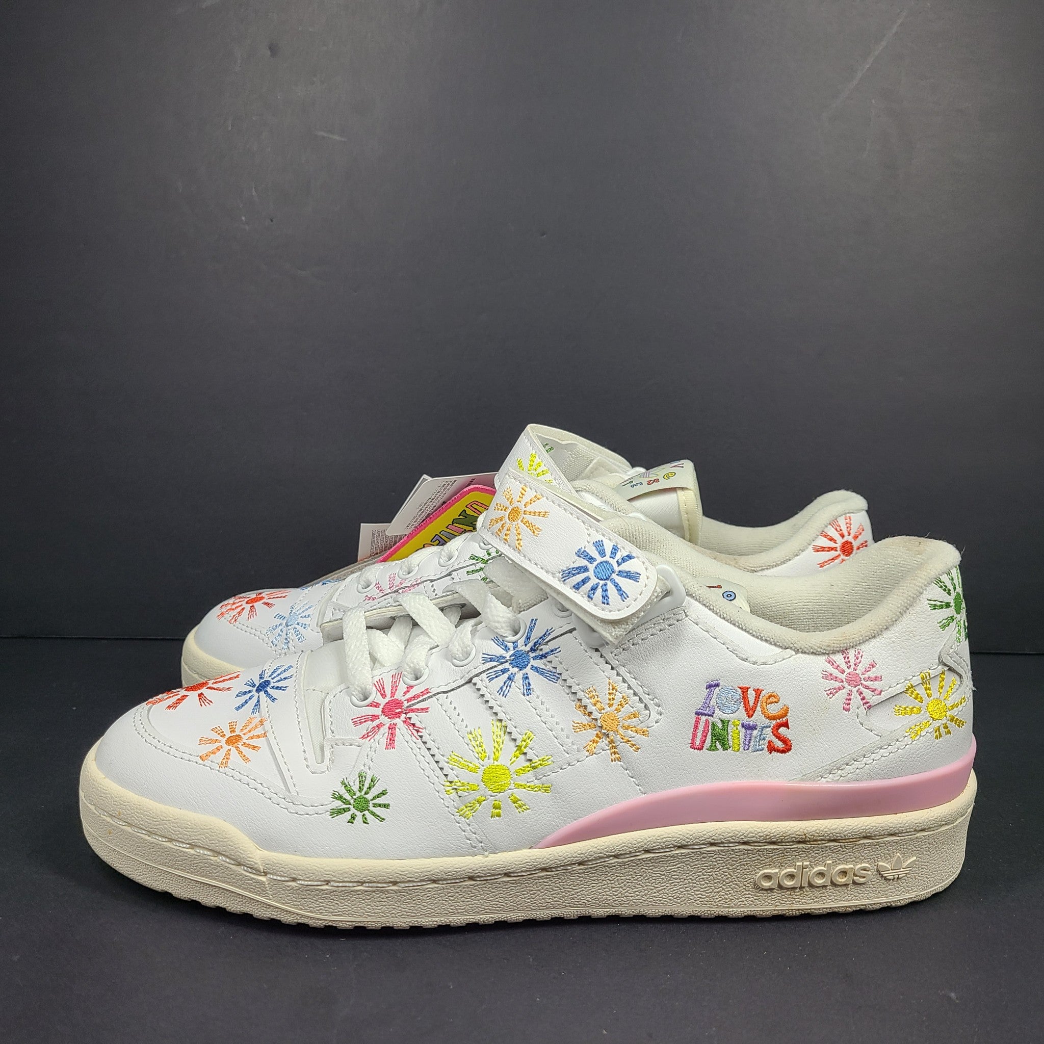 Adidas Men's Forum Low Love Unites Pride Sneakers GW2416 Cloud White Sz 9