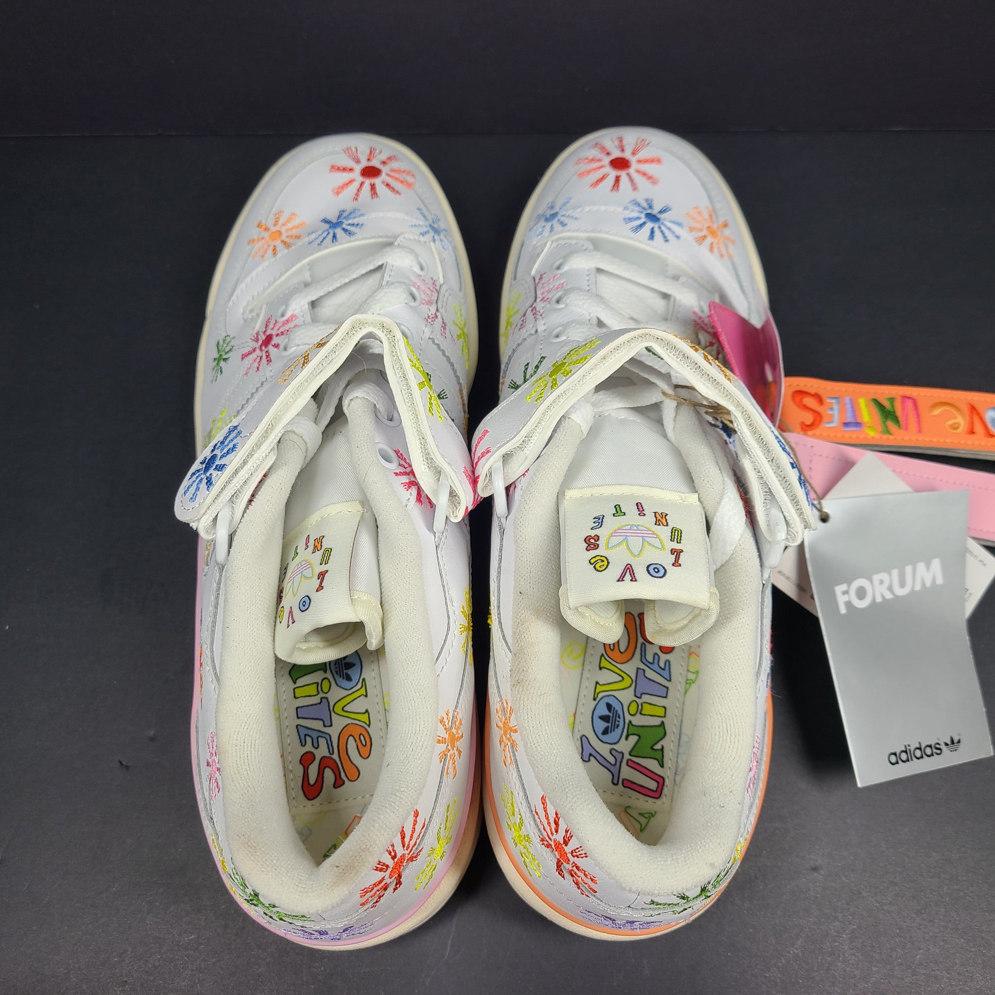 Adidas Men's Forum Low Love Unites Pride Sneakers GW2416 Cloud White Sz 9