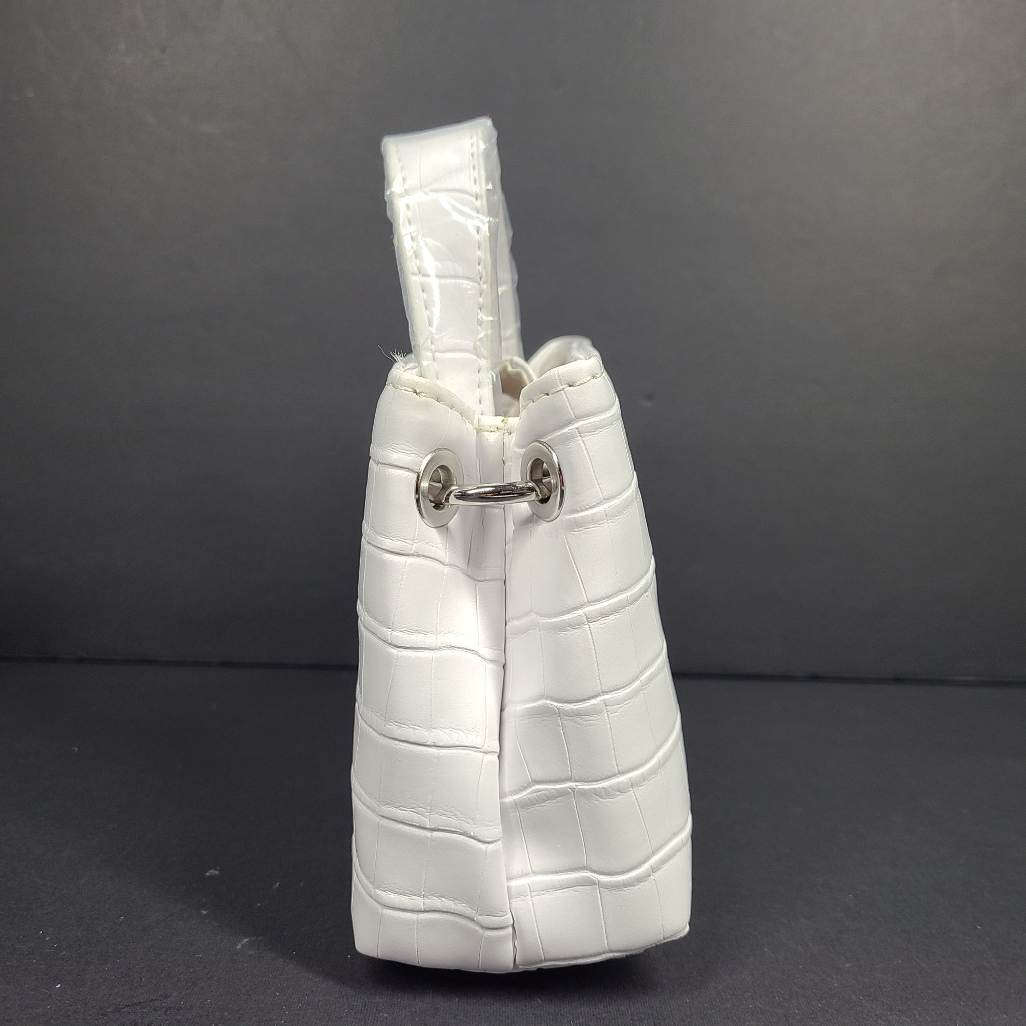 GUESS Zoe Micro Satchel Bag Chain Crossbody Strap DX22137 White