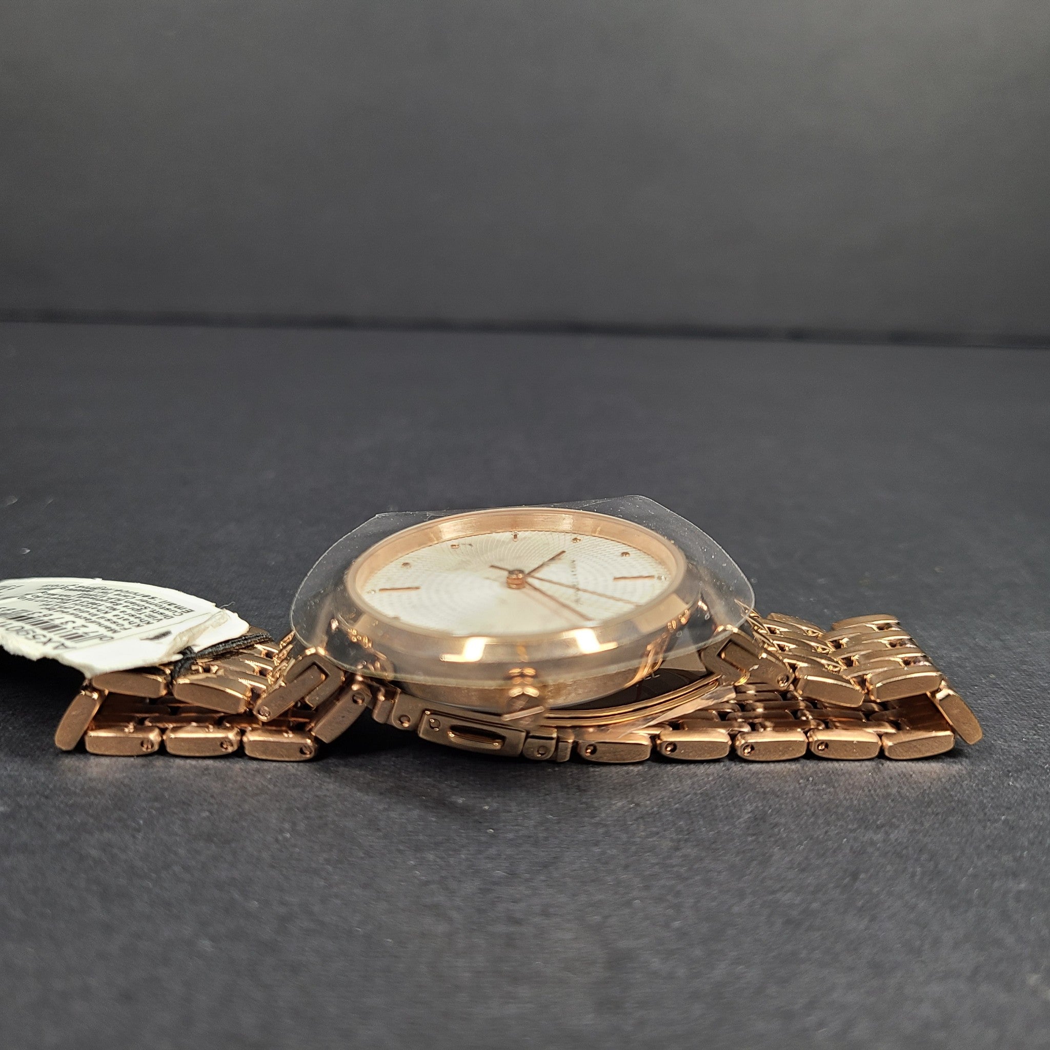 Armani Exchange Women's Zoe Analog Silver Dial Stainless Steel Watch AX5901I NIB