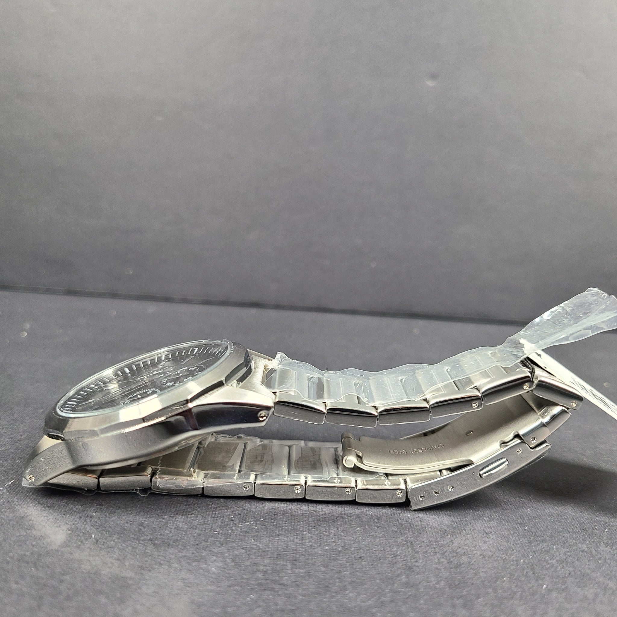 Armani Exchange Chronograph Steel Watch 44 mm Silver Tone Black Dial AX2600 NIB