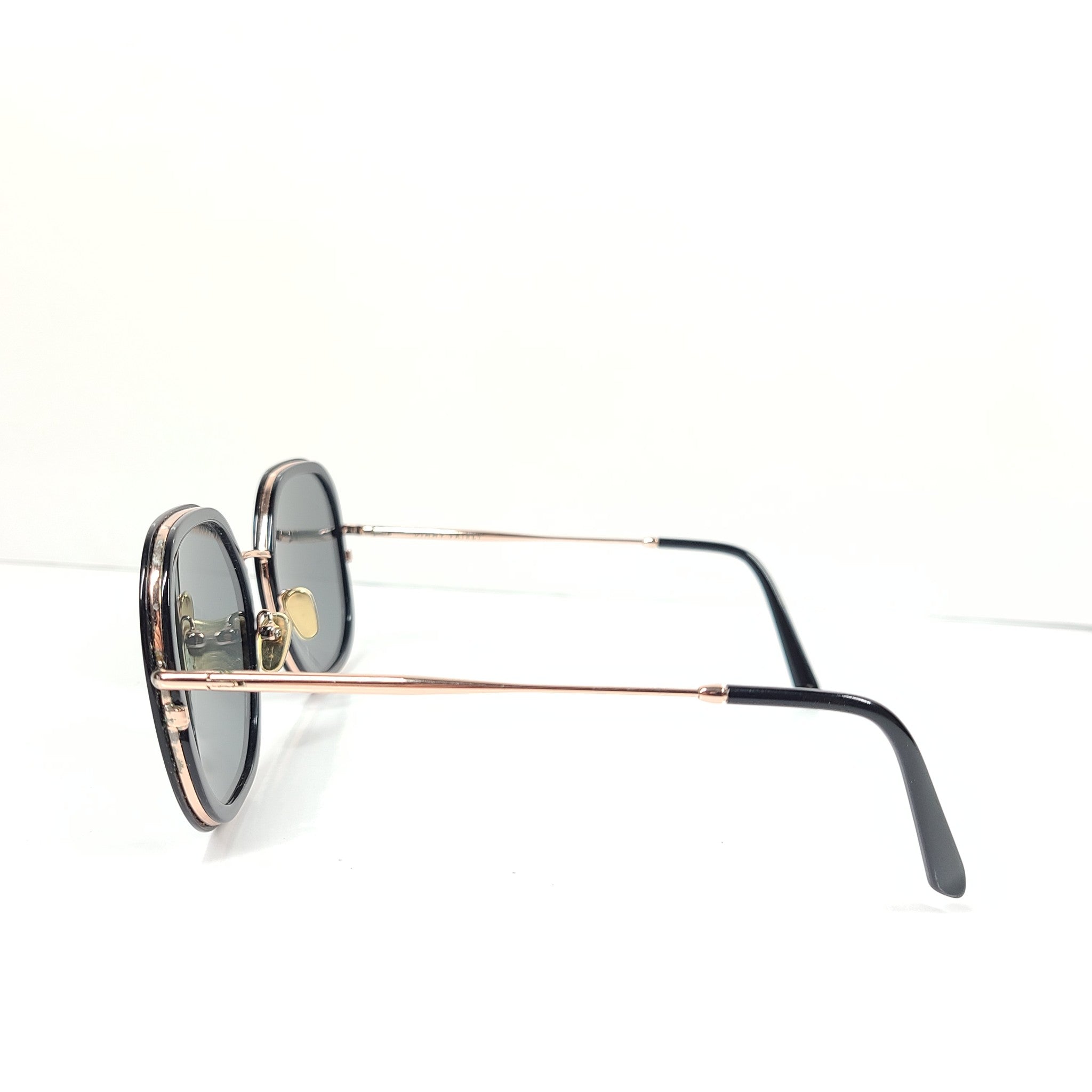 Jimmy Fairly C121-BCK Square Sunglasses UVA UVB Black Gold-Tone 53x21x142