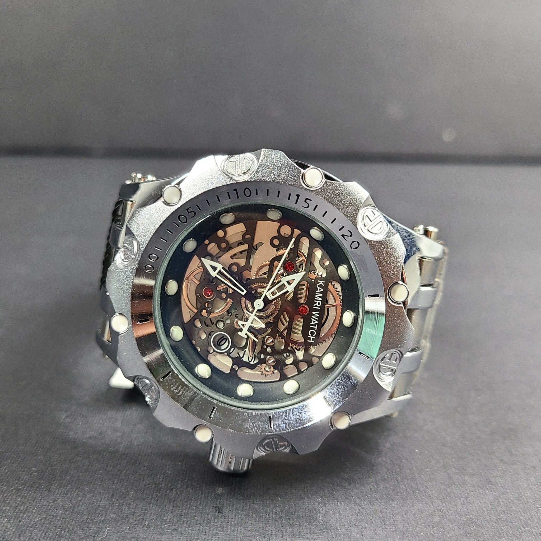 Kamri Men's Analog Watch Japan Movement 50 mm Silver Tone Stainless Steel