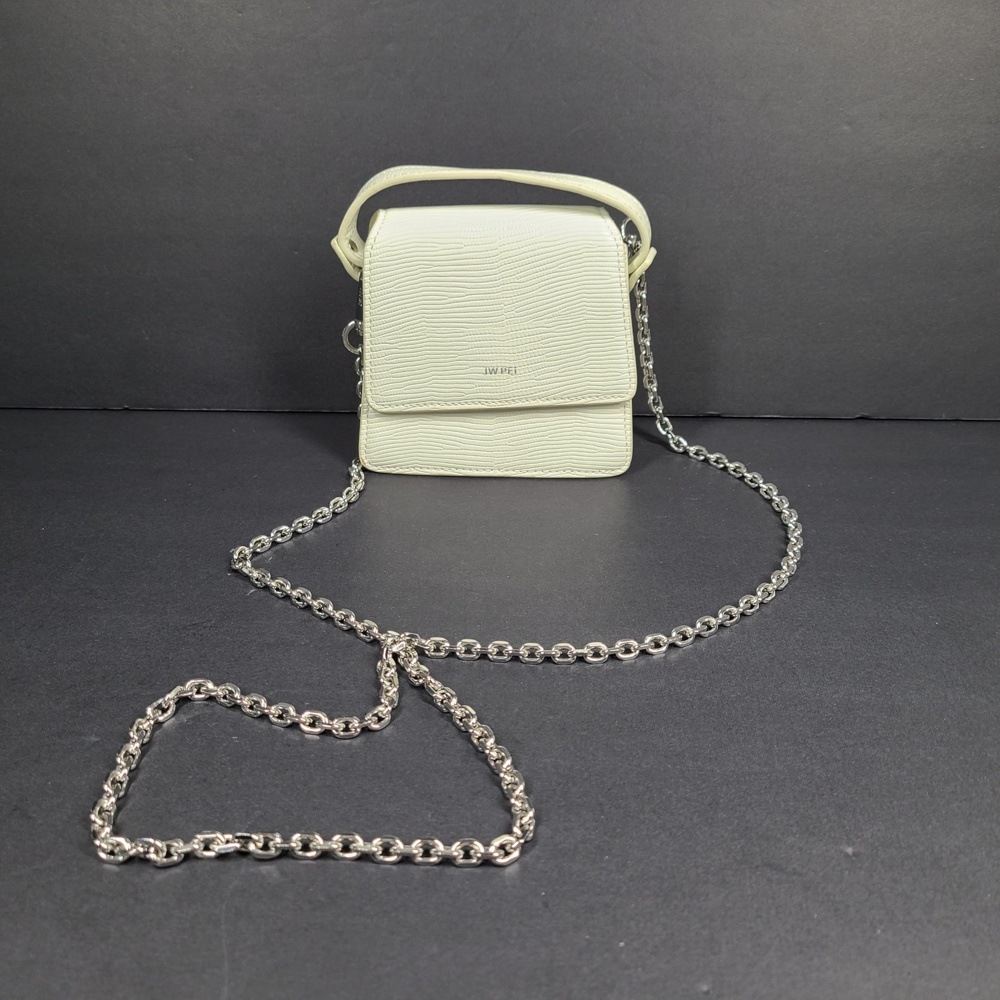JW PEI Vegan Leather Crossbody Small Bag Detachable Chain Strap Croc White